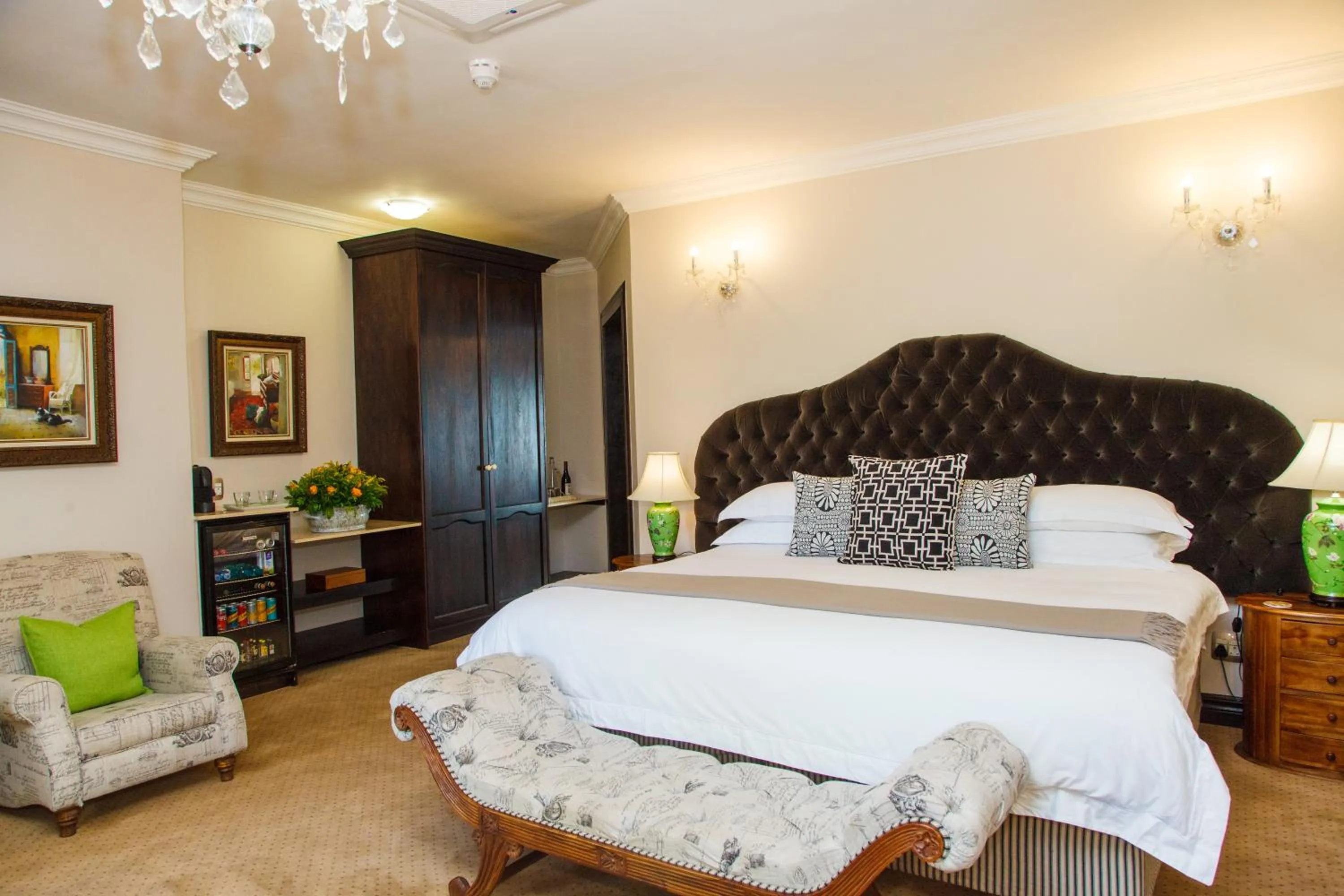 Bed in Ivory Manor Boutique Hotel