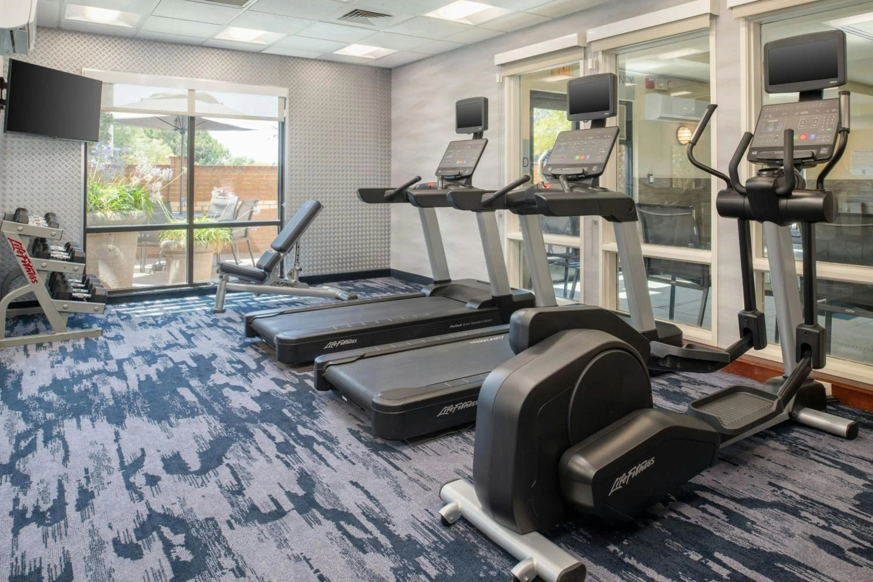 Fitness centre/facilities in Fairfield Inn & Suites Santa Maria