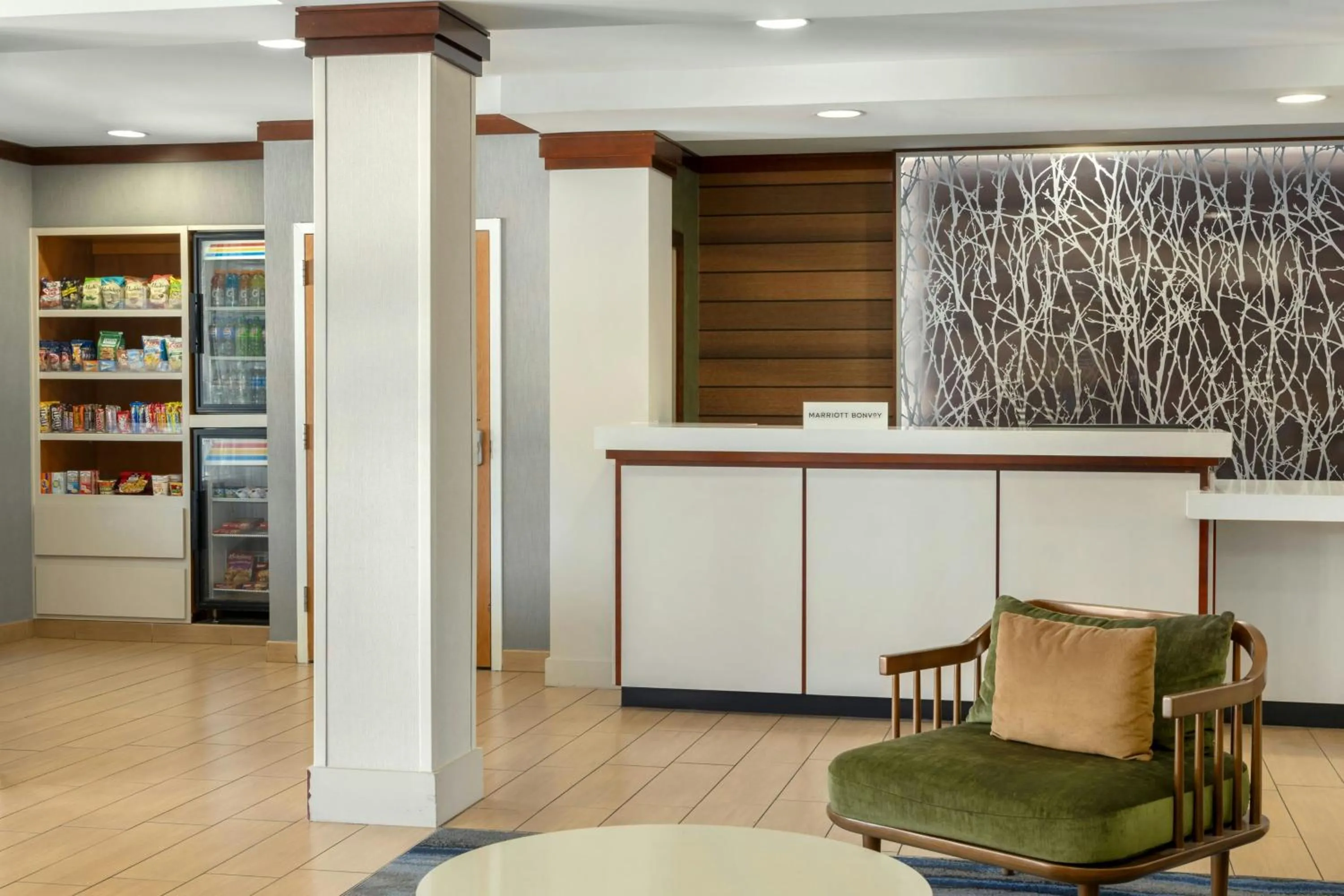 Lobby or reception in Fairfield Inn & Suites by Marriott Springdale
