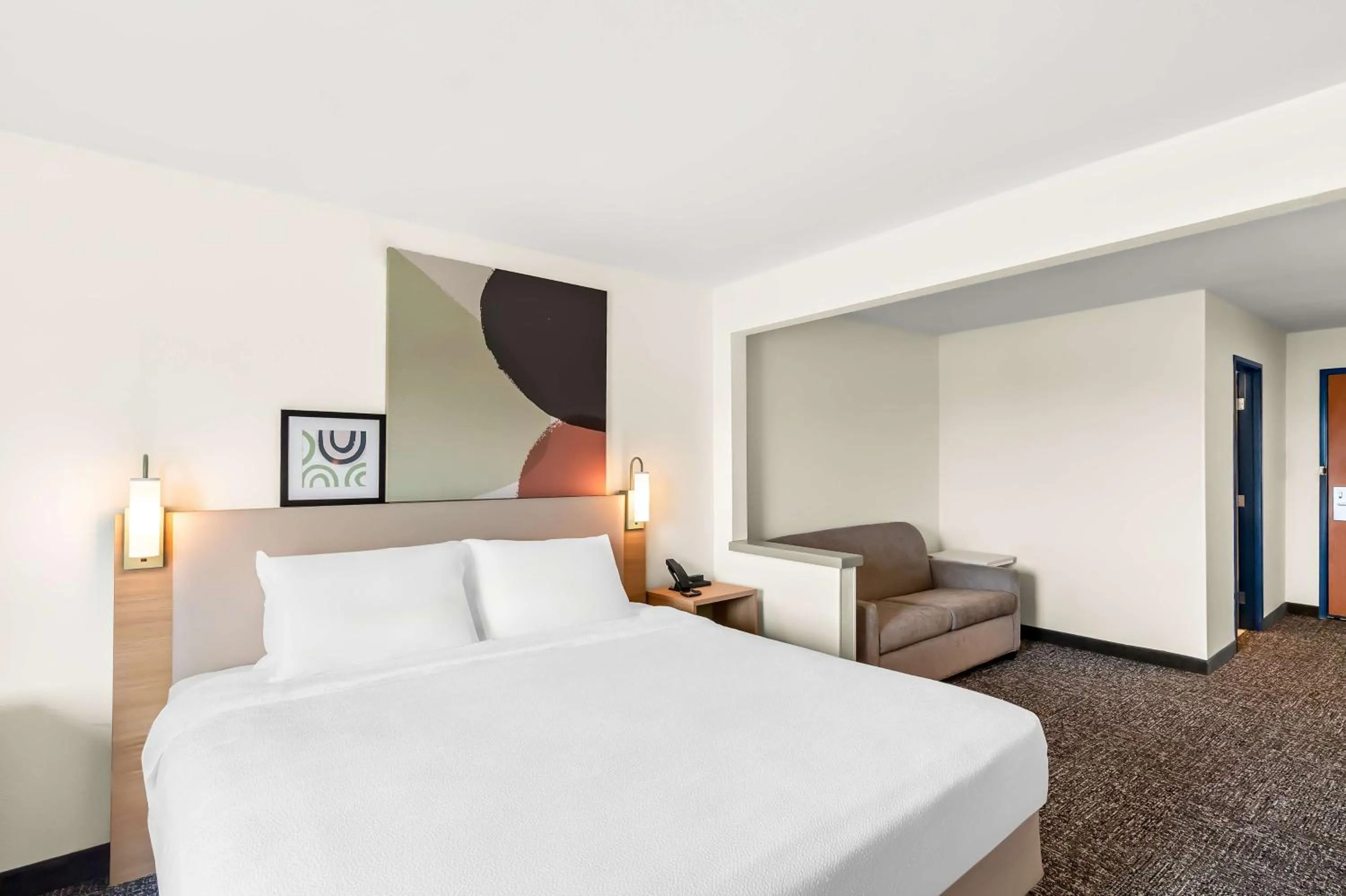 Living room, Bed in Spark by Hilton Springfield Southwest