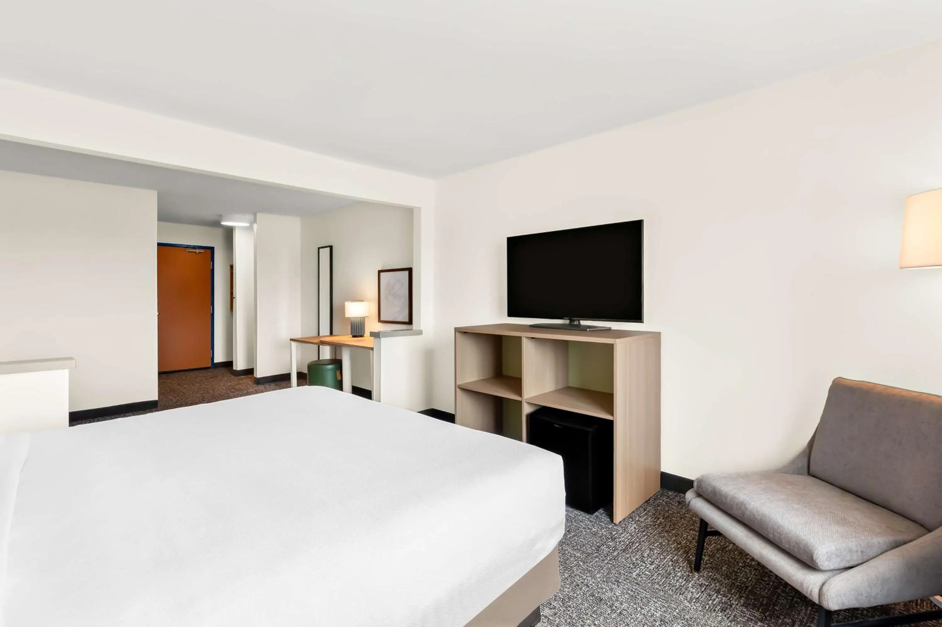 Bed in Spark by Hilton Springfield Southwest