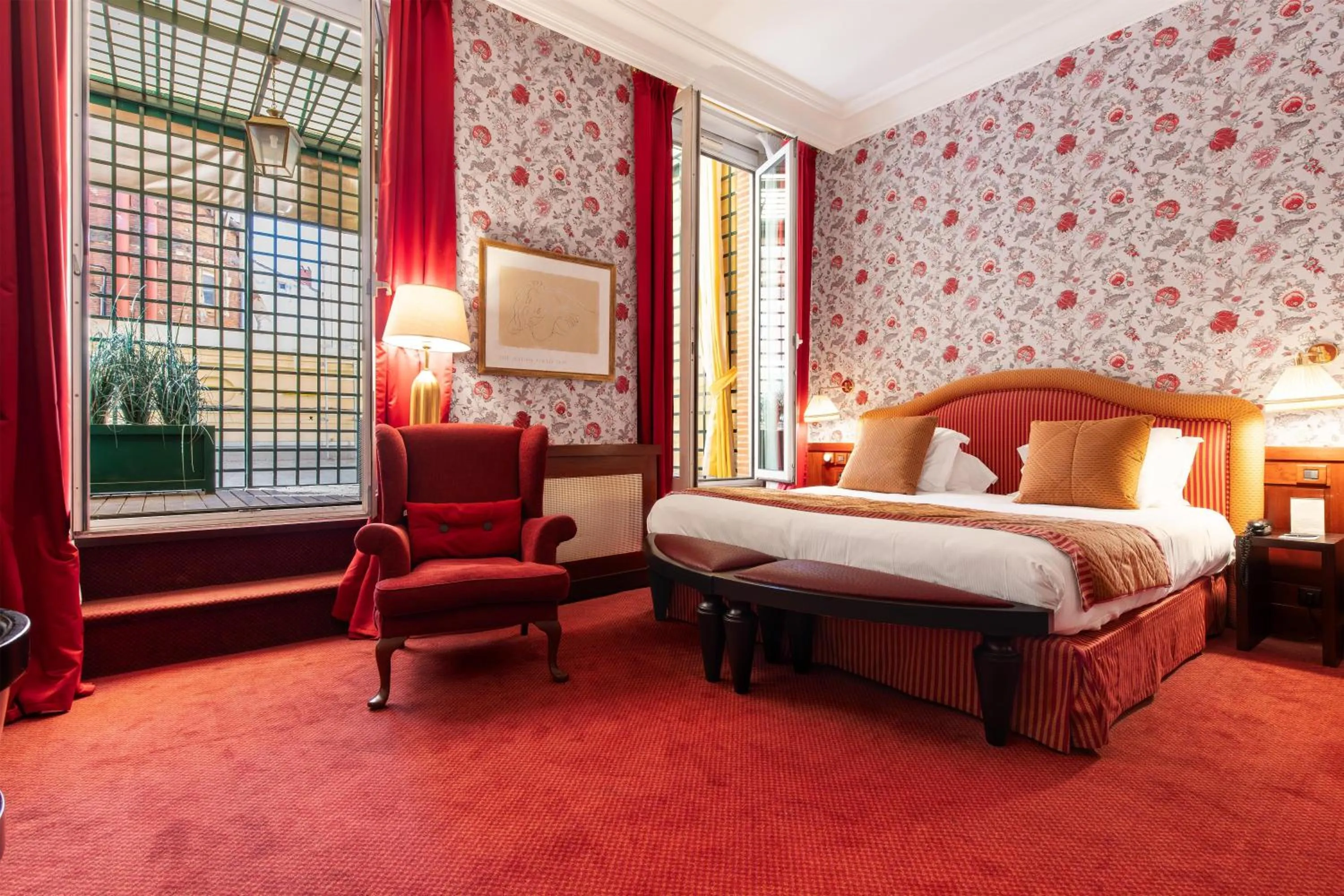 Bedroom, Bed in Grand Hotel de l'Opera - BW Premier Collection