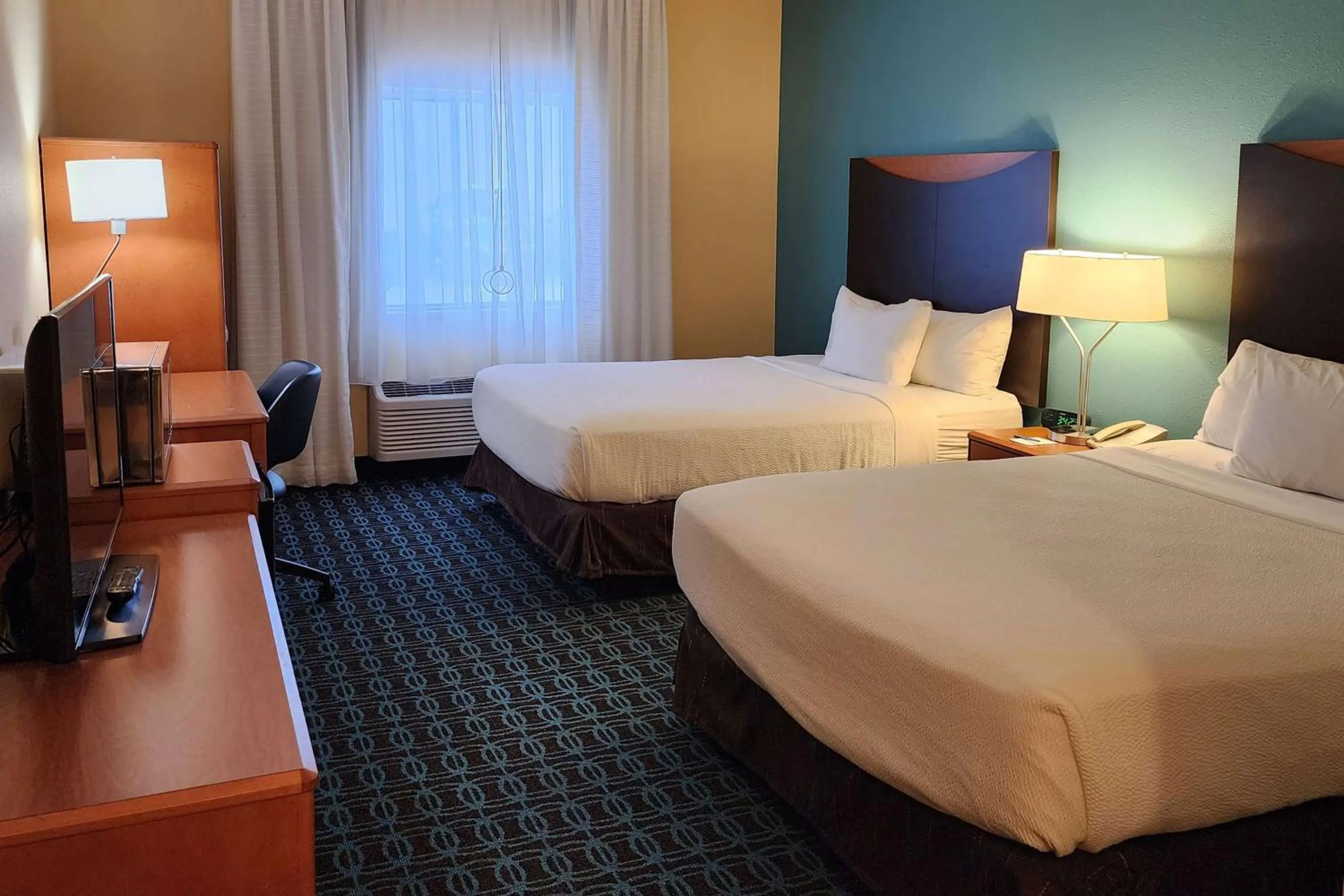 Photo of the whole room, Bed in Fairfield Inn & Suites St. Cloud
