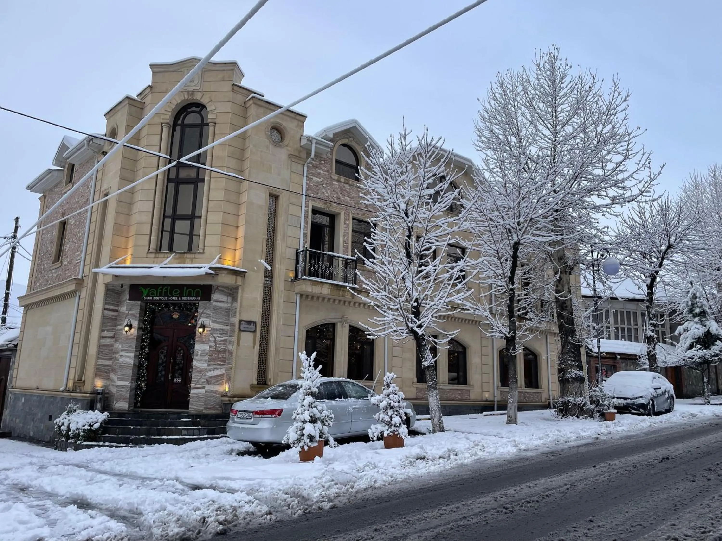 Yaffle Inn Shaki Boutique Hotel