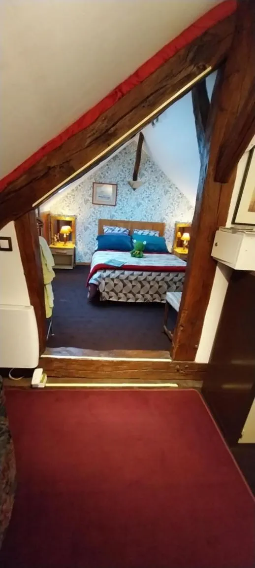 Bed in La CRAPOUNETTE