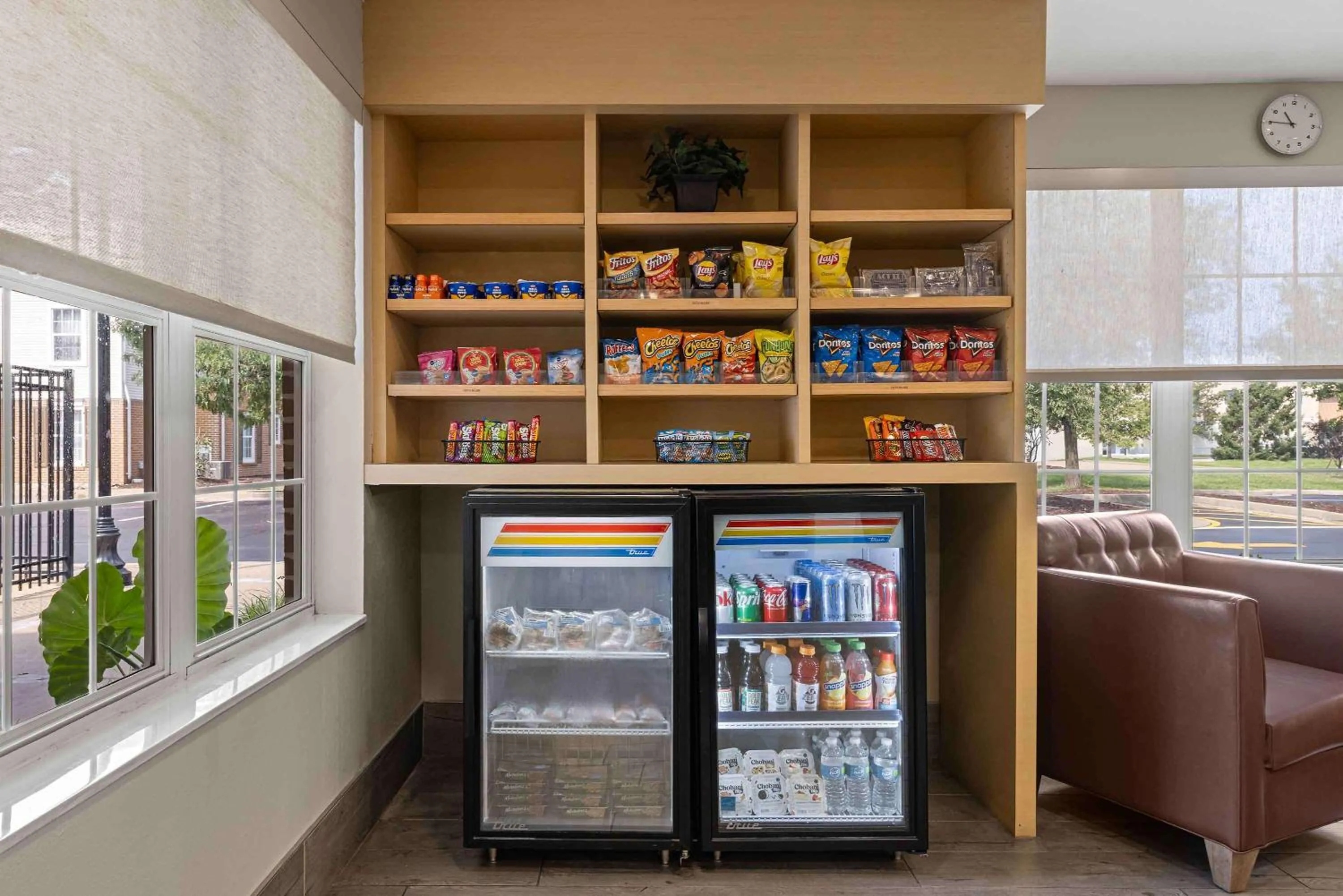 Lobby or reception in Extended Stay America Suites - St Louis - Fenton