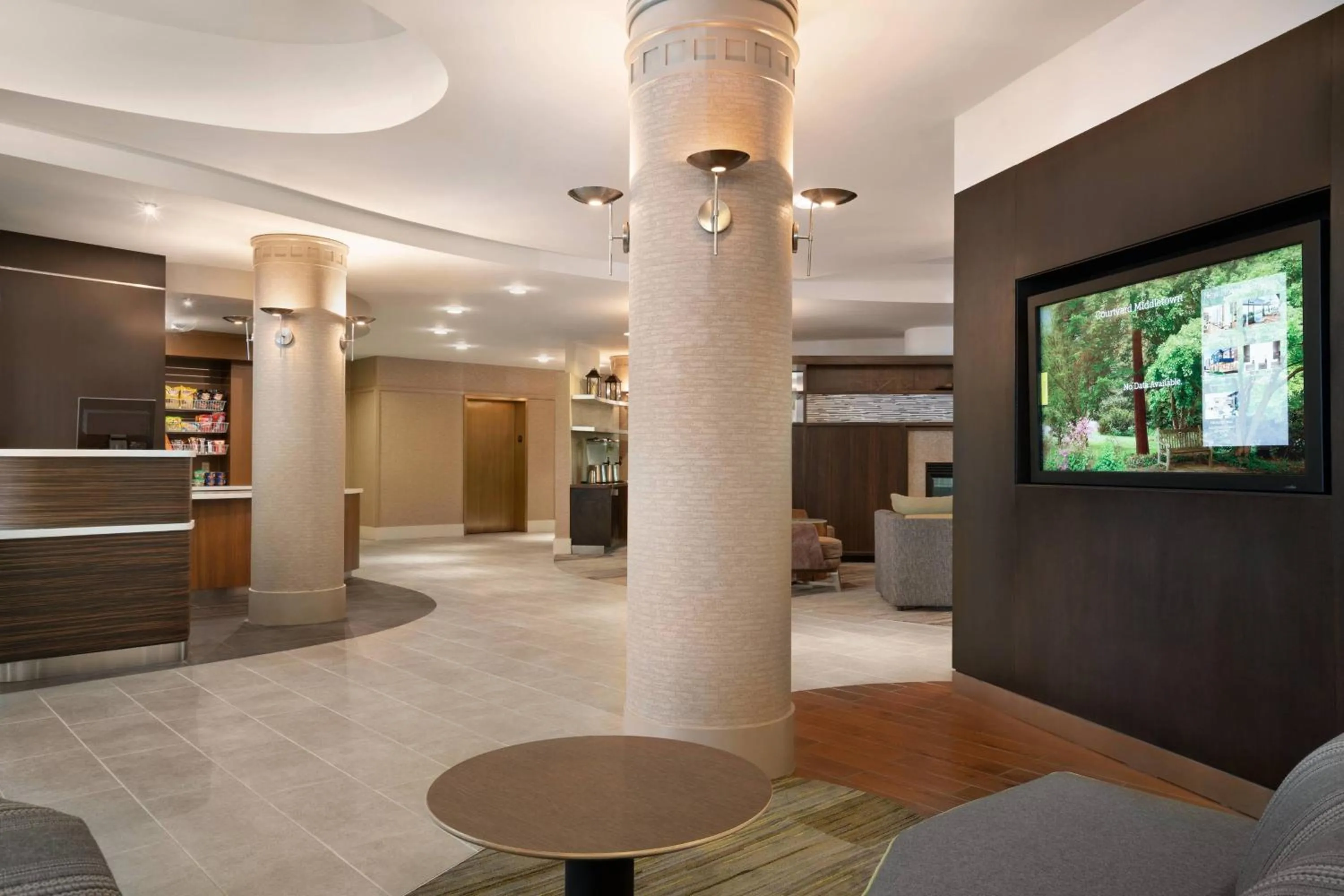 Lobby or reception in Courtyard by Marriott Middletown Goshen