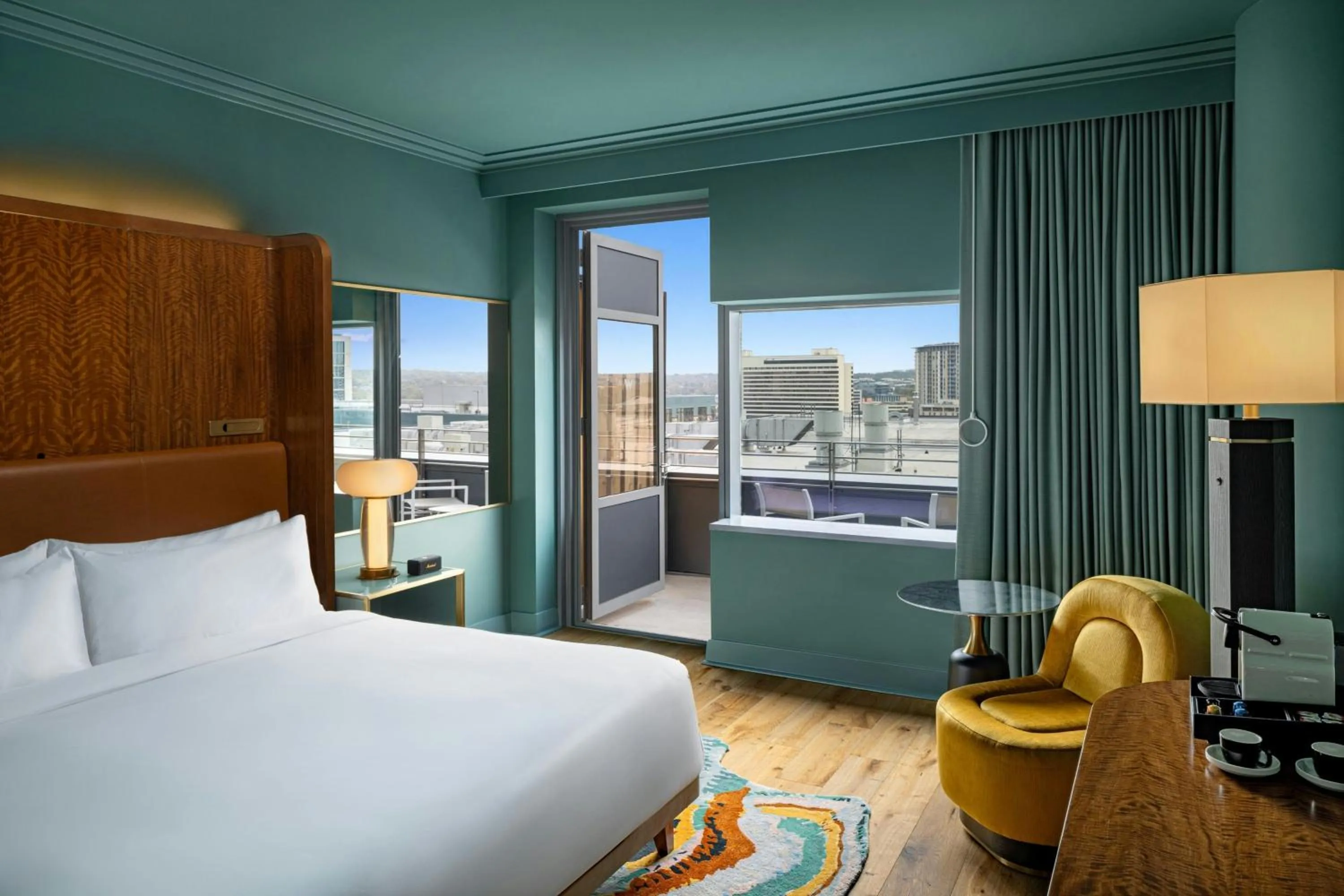 Photo of the whole room, Bed in W Austin