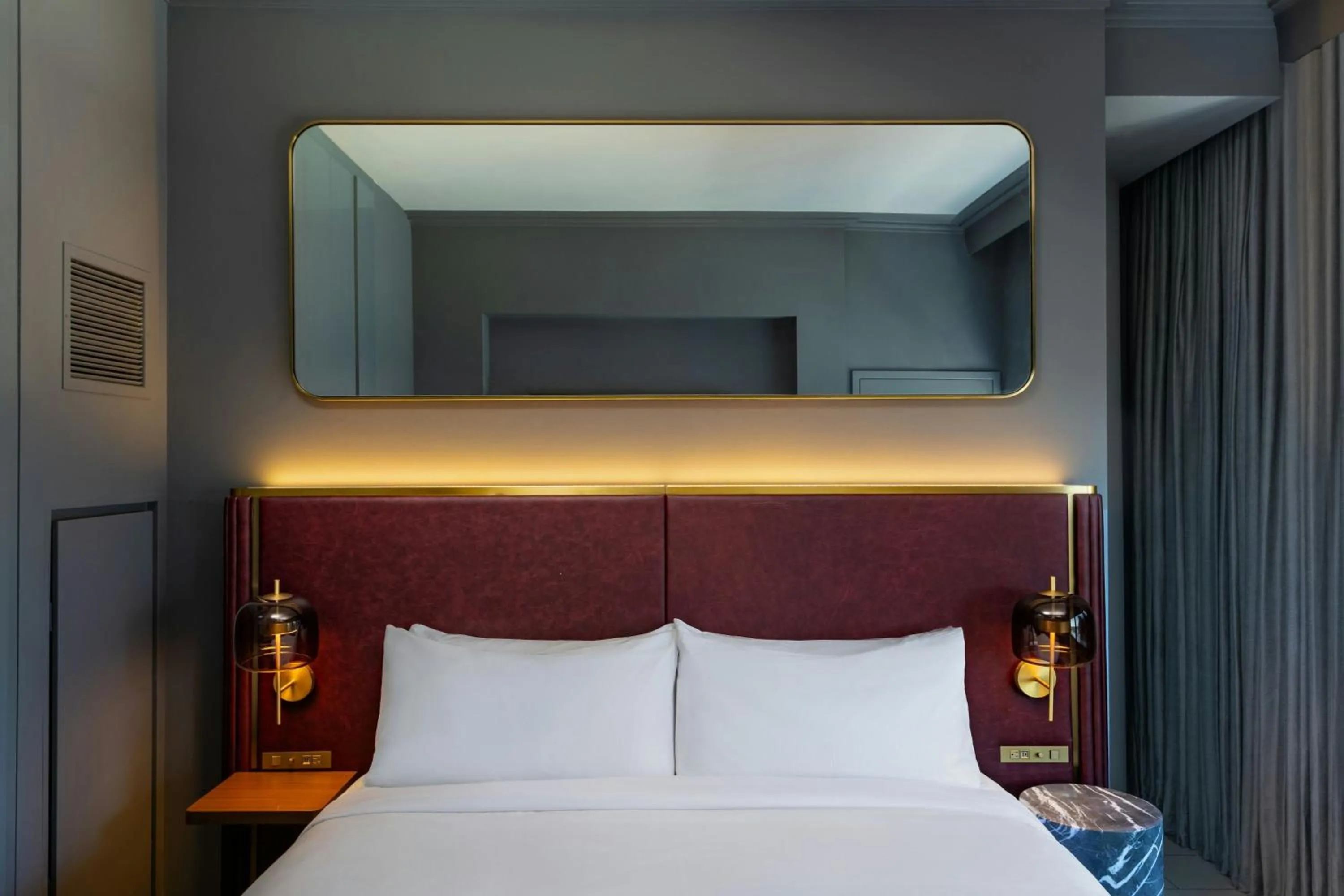 Bedroom, Bed in W Austin