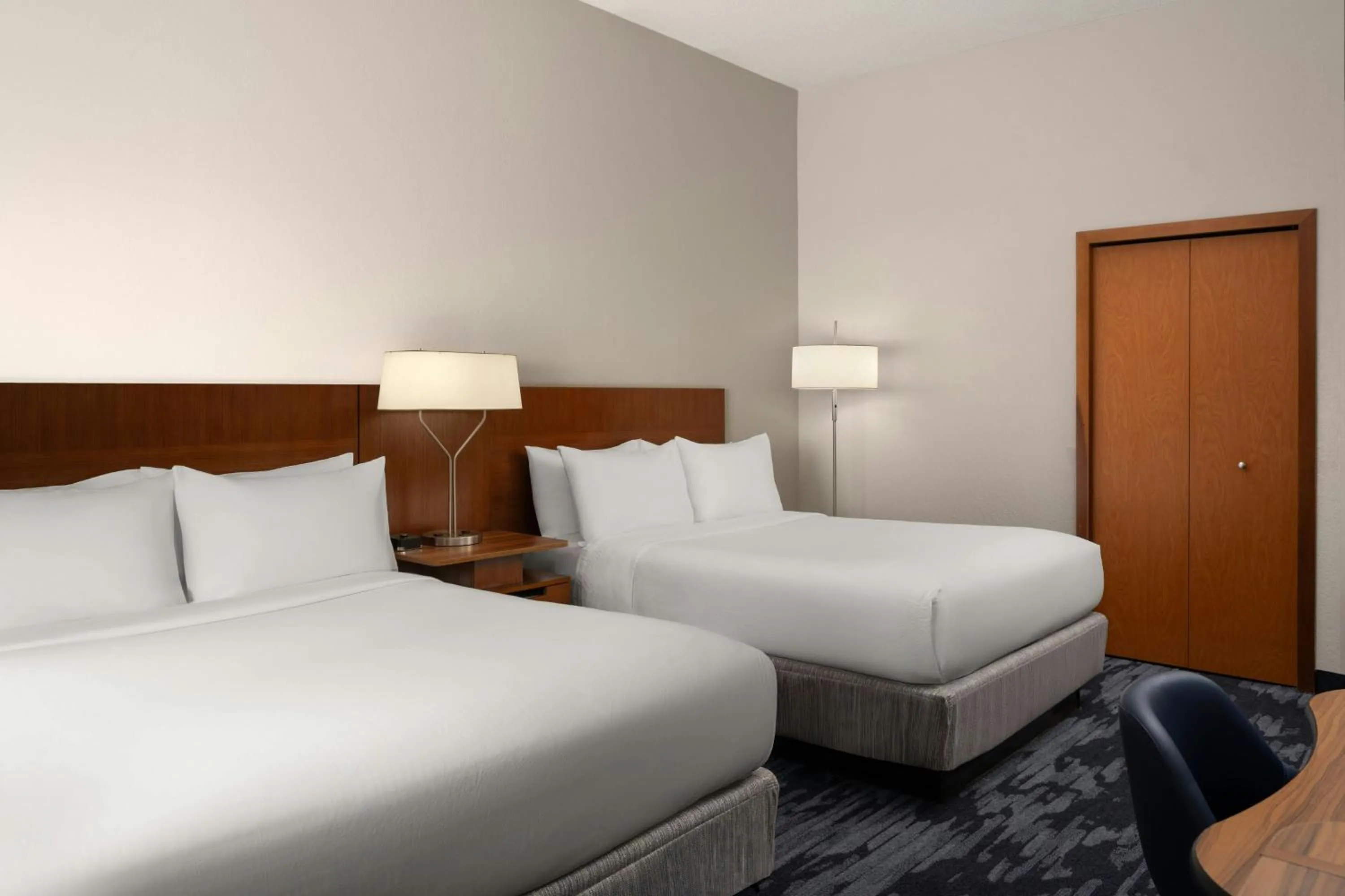 Photo of the whole room, Bed in Fairfield Inn and Suites by Marriott Tifton