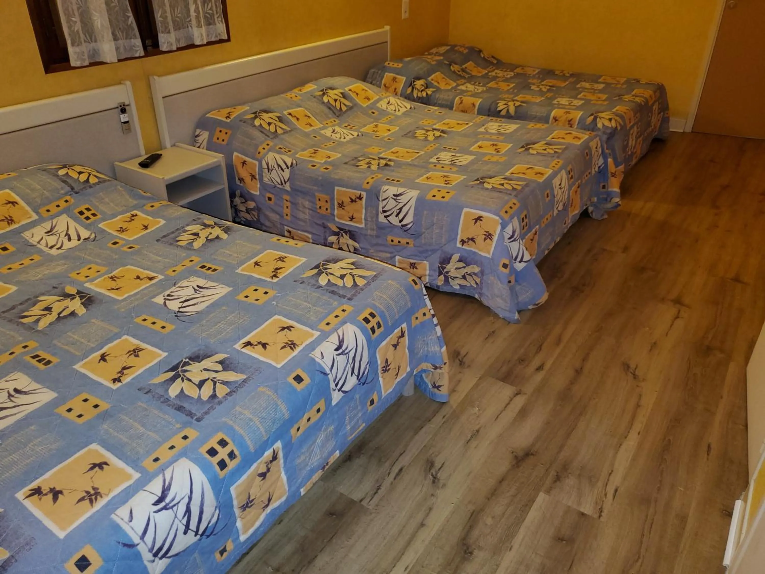 Property building in Hotel des Voyageurs