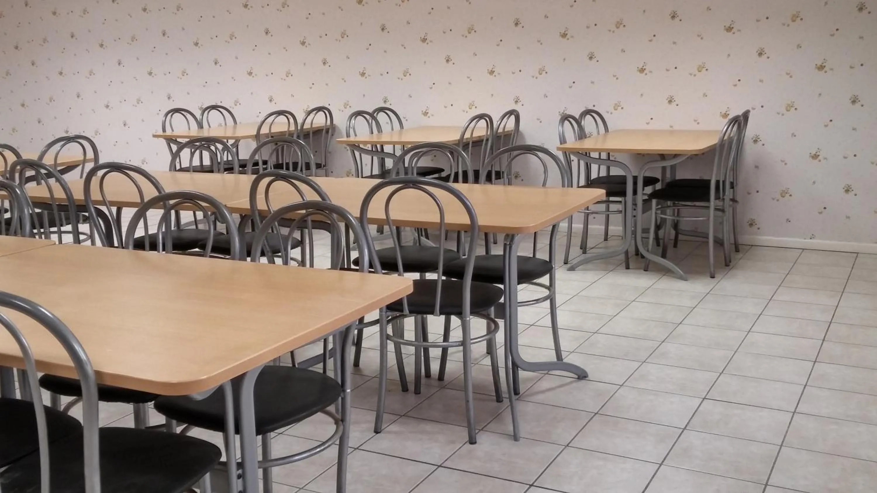 Buffet breakfast in Hotel des Voyageurs