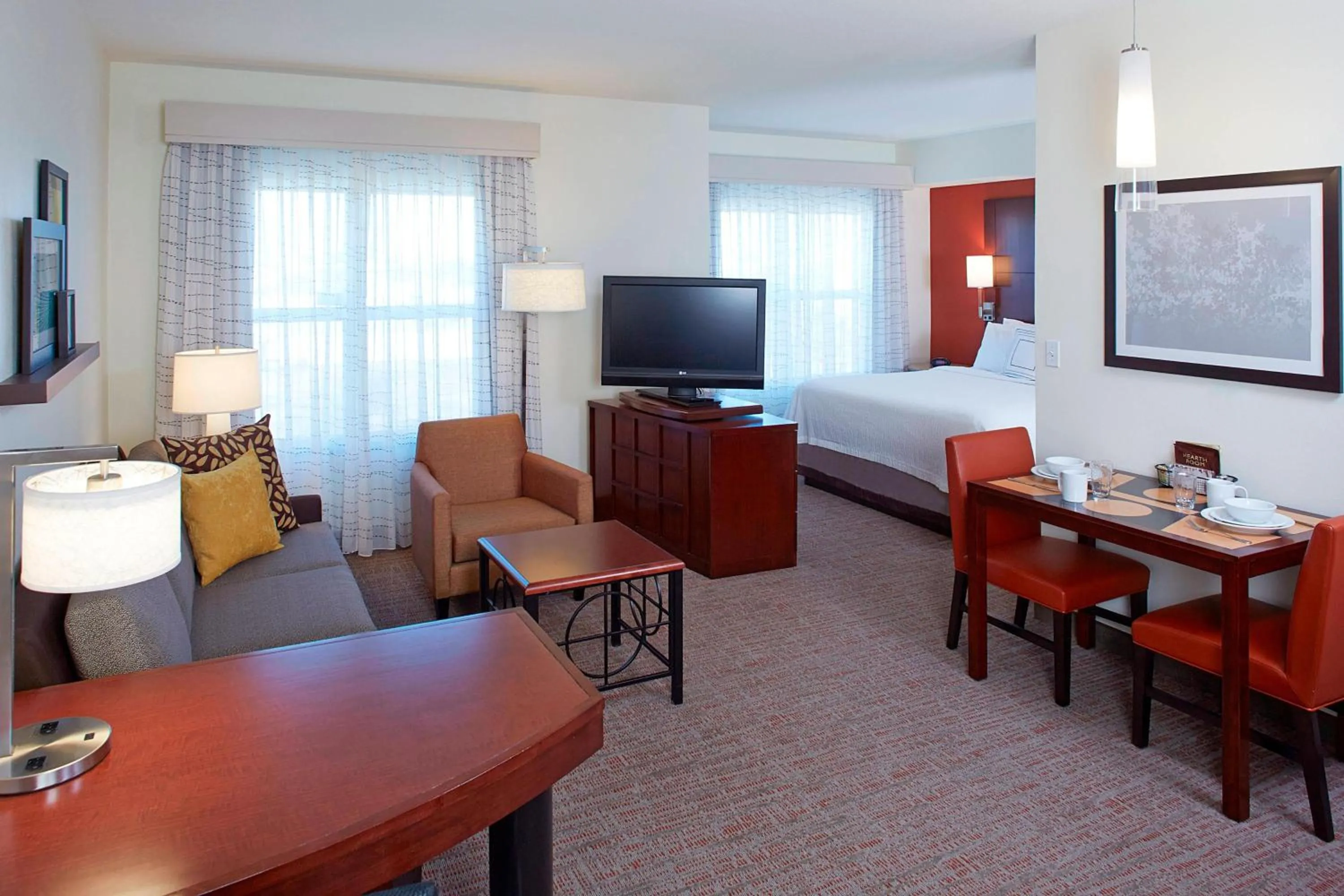 Bedroom, Bed in Residence Inn by Marriot Clearwater Downtown