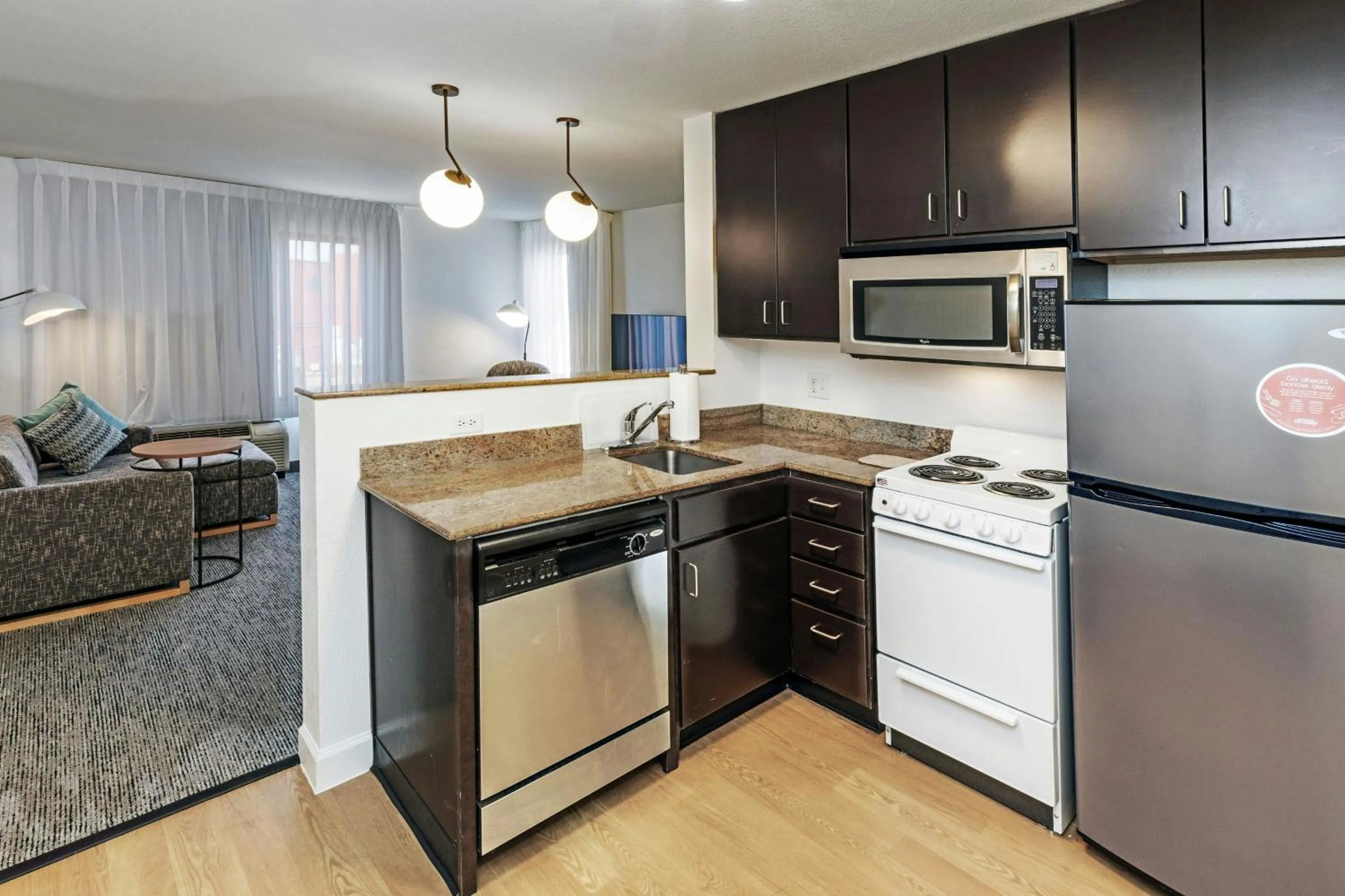 Bedroom in TownePlace Suites by Marriott Tulsa Broken Arrow