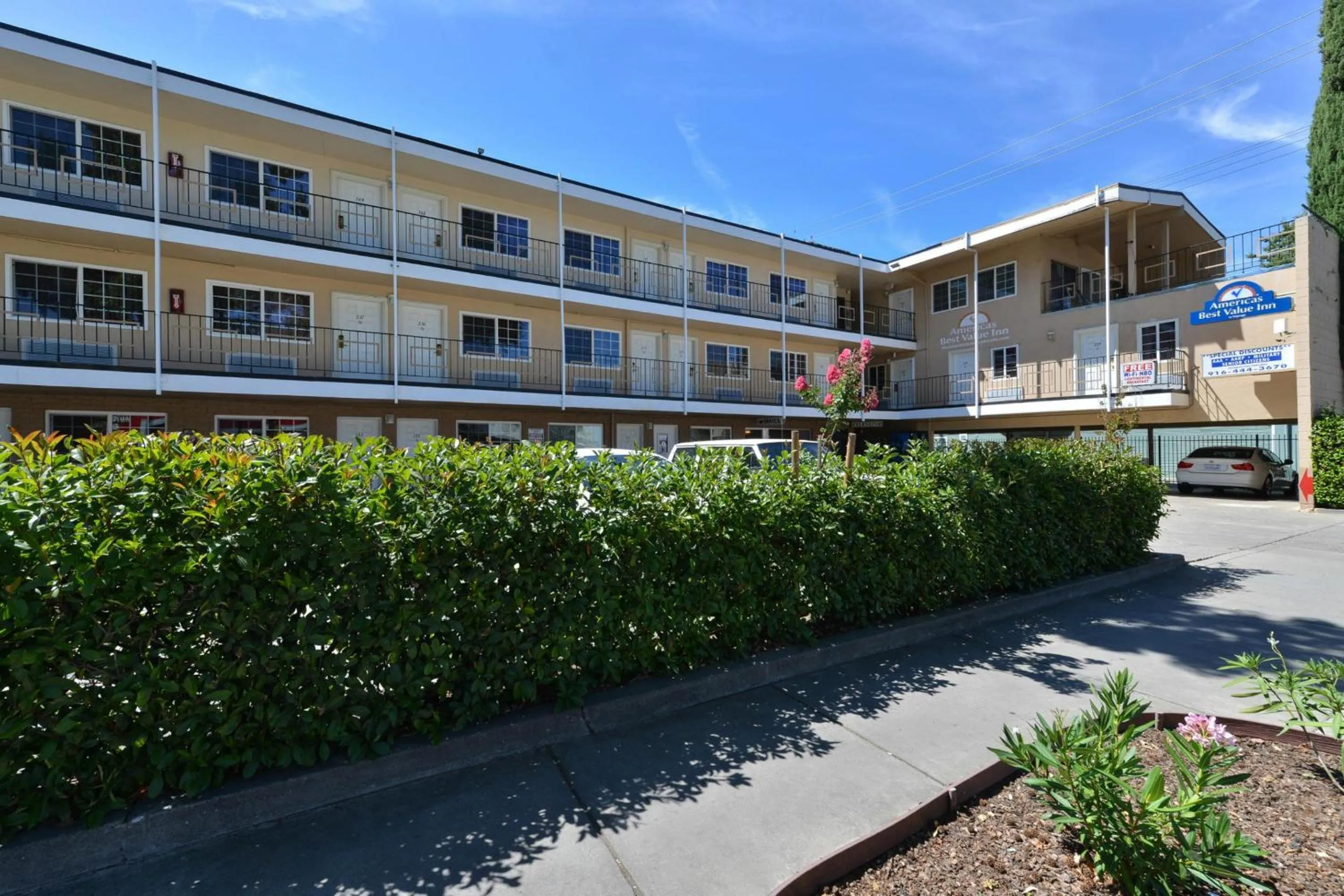 Parking in Capital City Inn Sacramento Convention Center CA