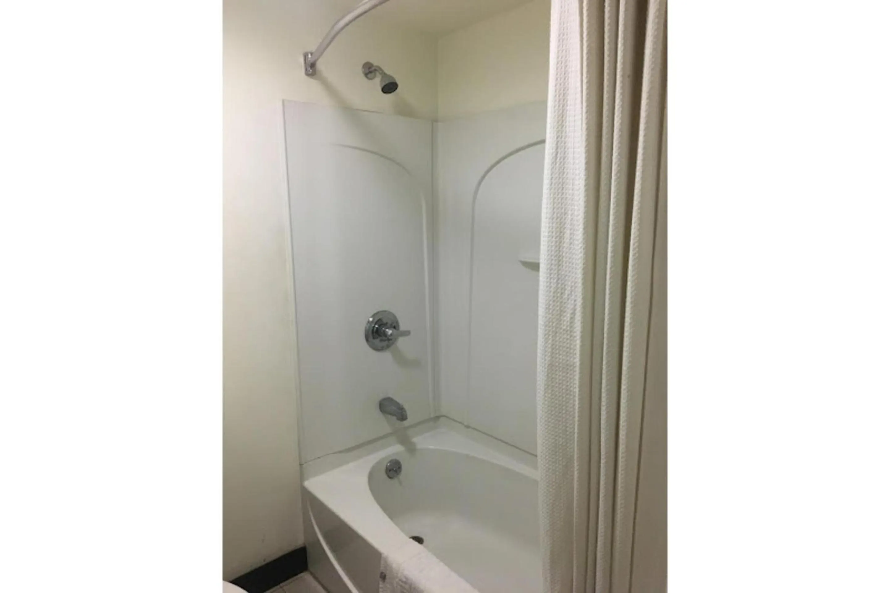 Bathroom in Capital City Inn Sacramento Convention Center CA