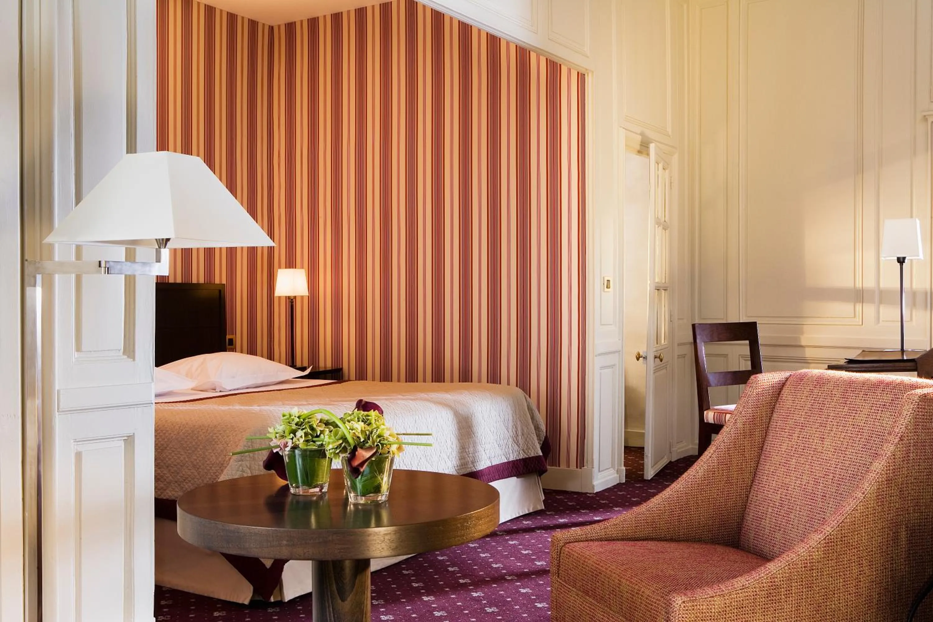 Bed in Château De Villiers-Le-Mahieu