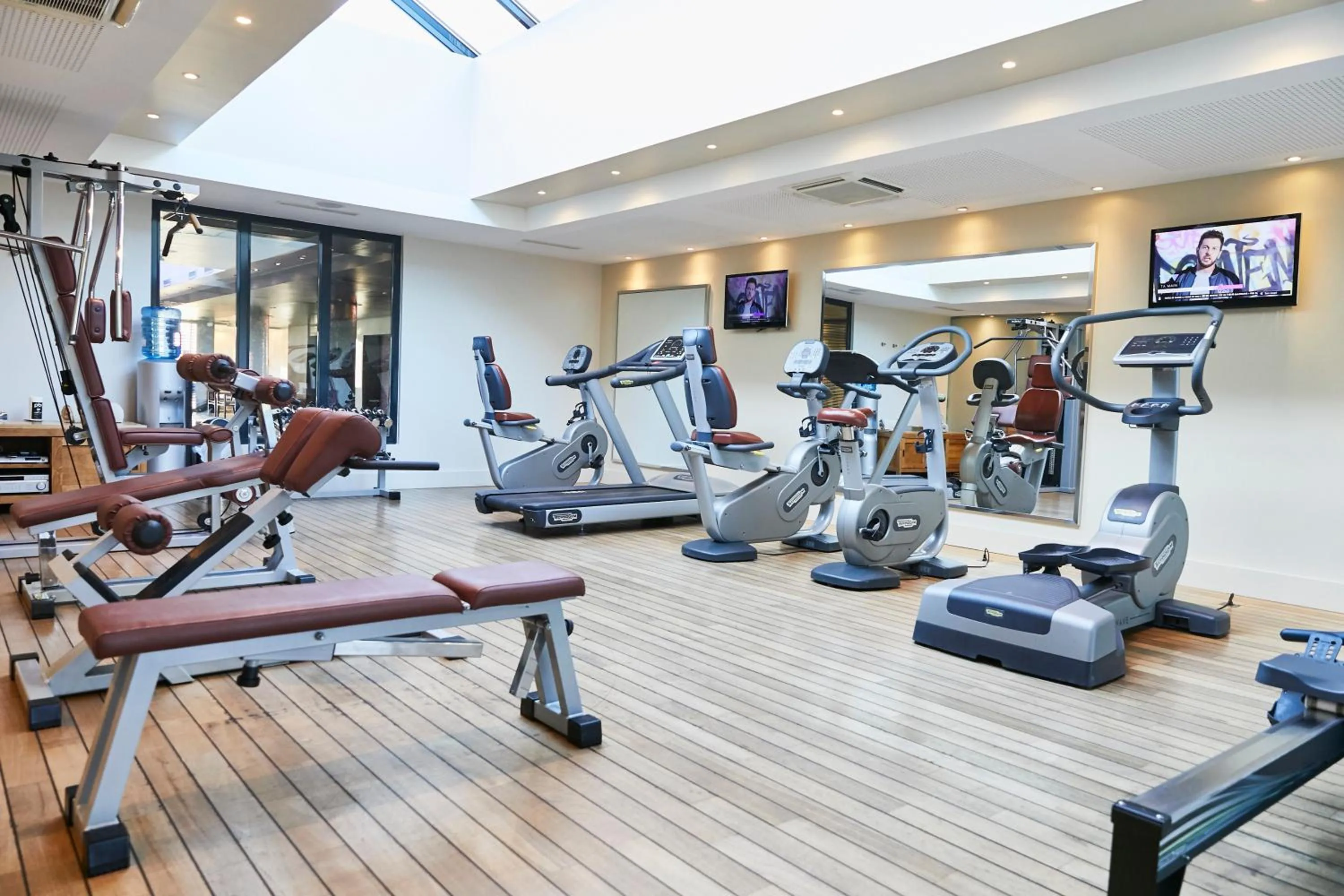 Fitness centre/facilities in Château De Villiers-Le-Mahieu