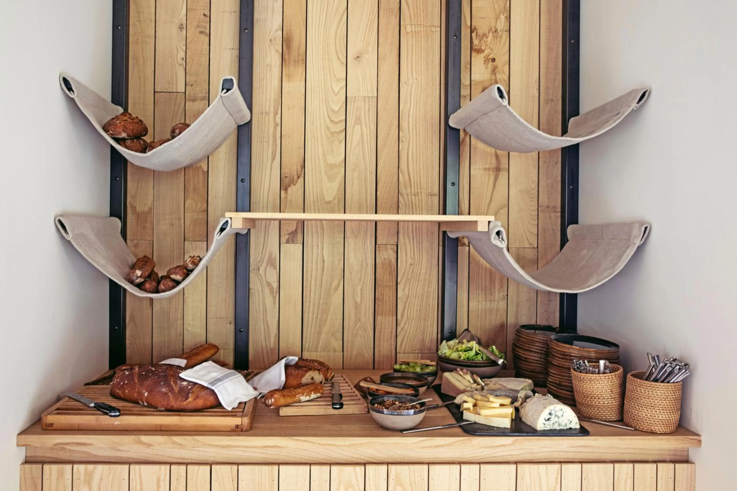 Lunch in Château De Villiers-Le-Mahieu