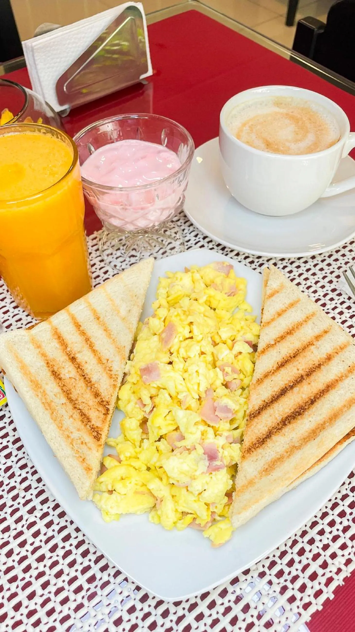 Breakfast in Casa Fanning Hotel