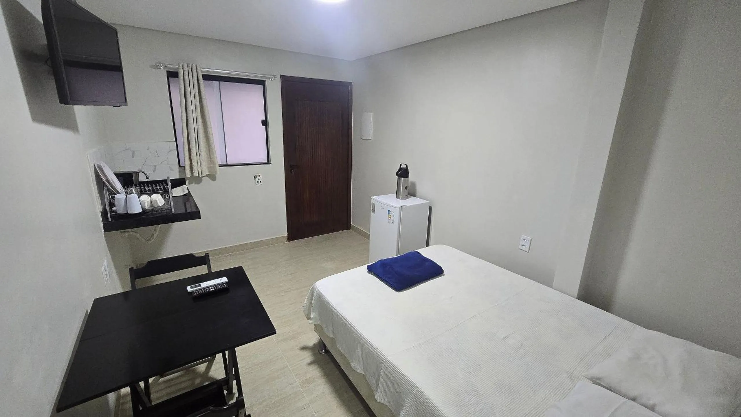 TV and multimedia, Bed in Recanto Del Mare Suítes