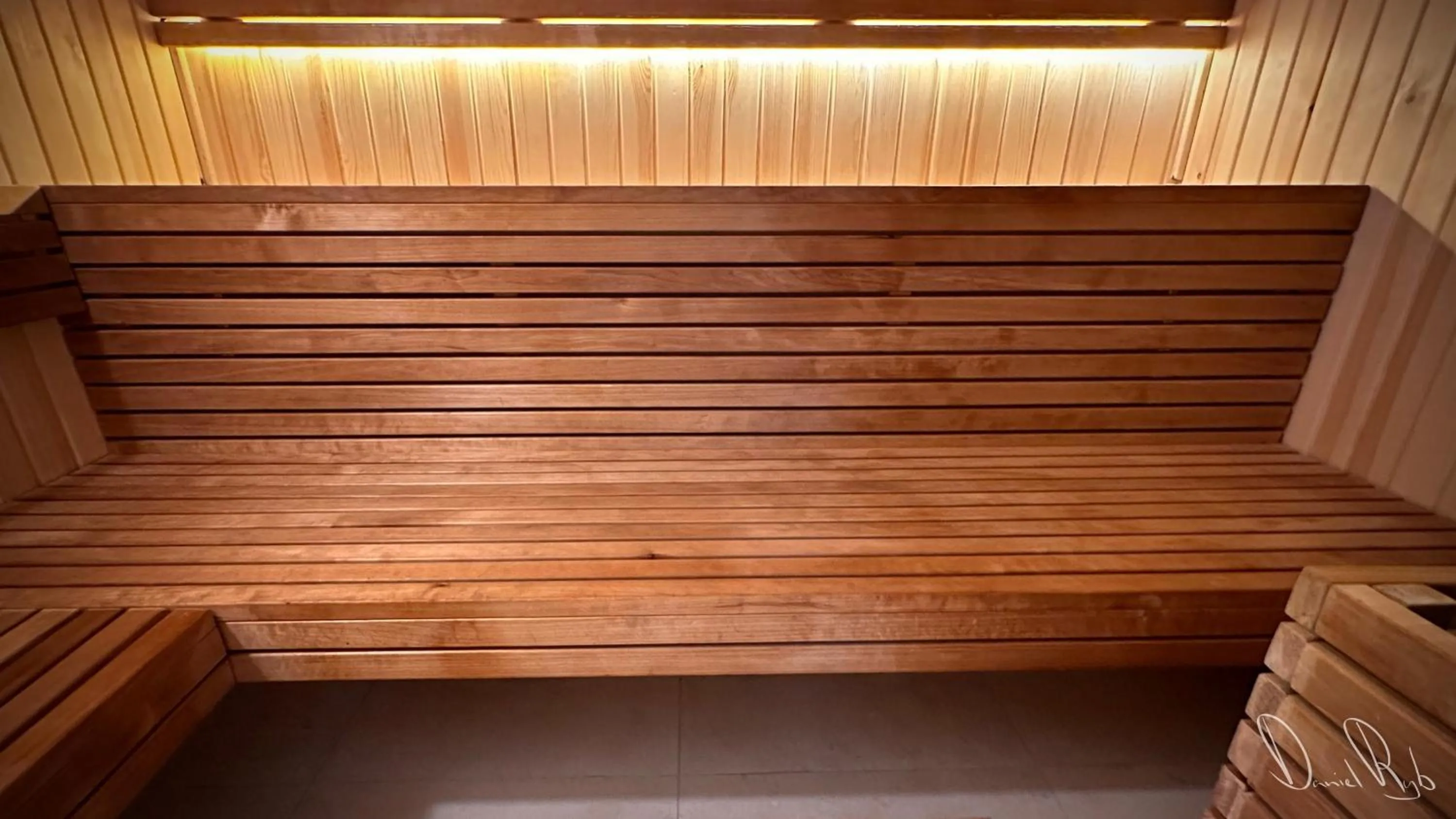 Sauna in Ramada by Wyndham Ramat Gan