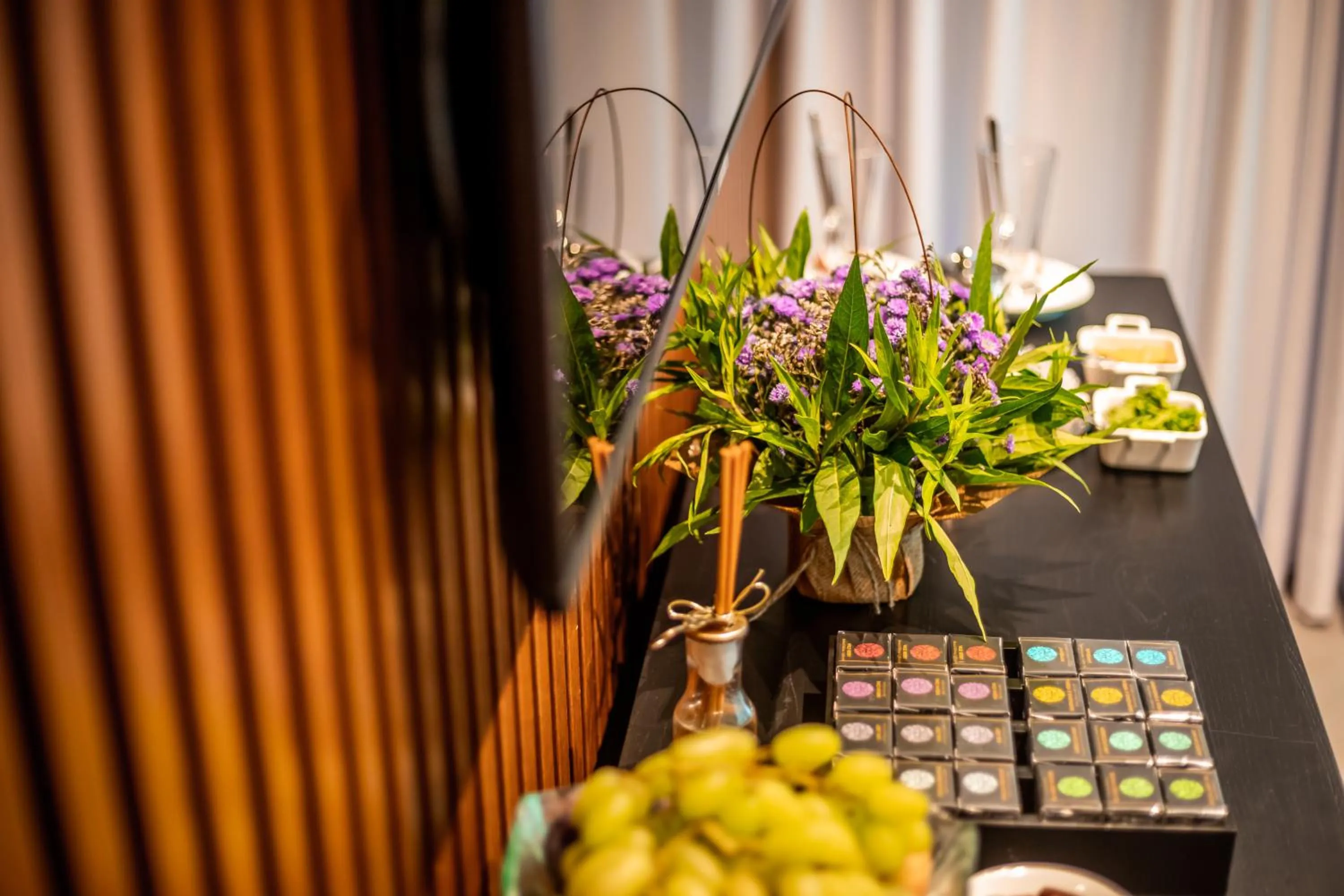 Food and drinks in Ramada by Wyndham Ramat Gan