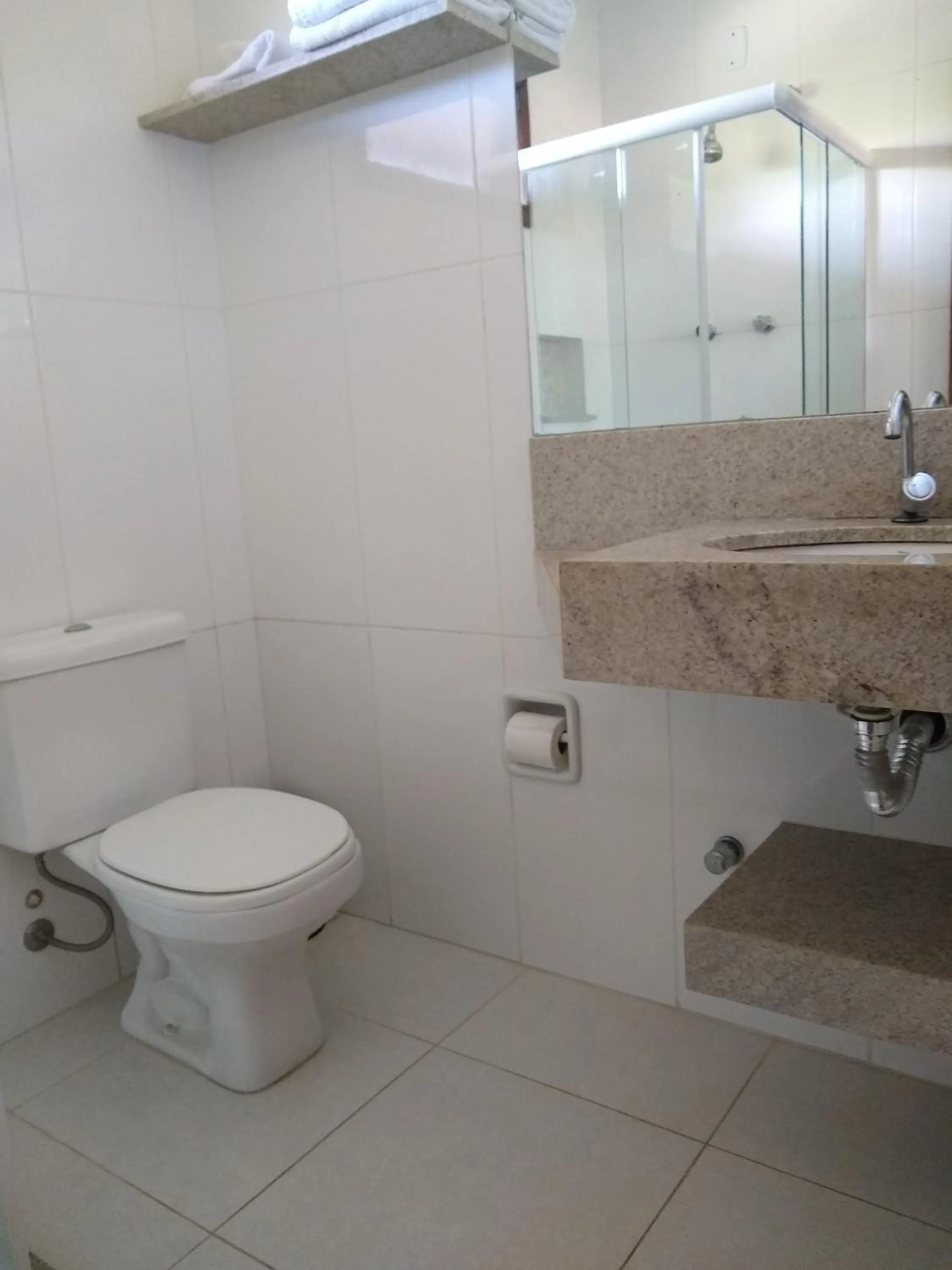 Shower in Pousada do Mar