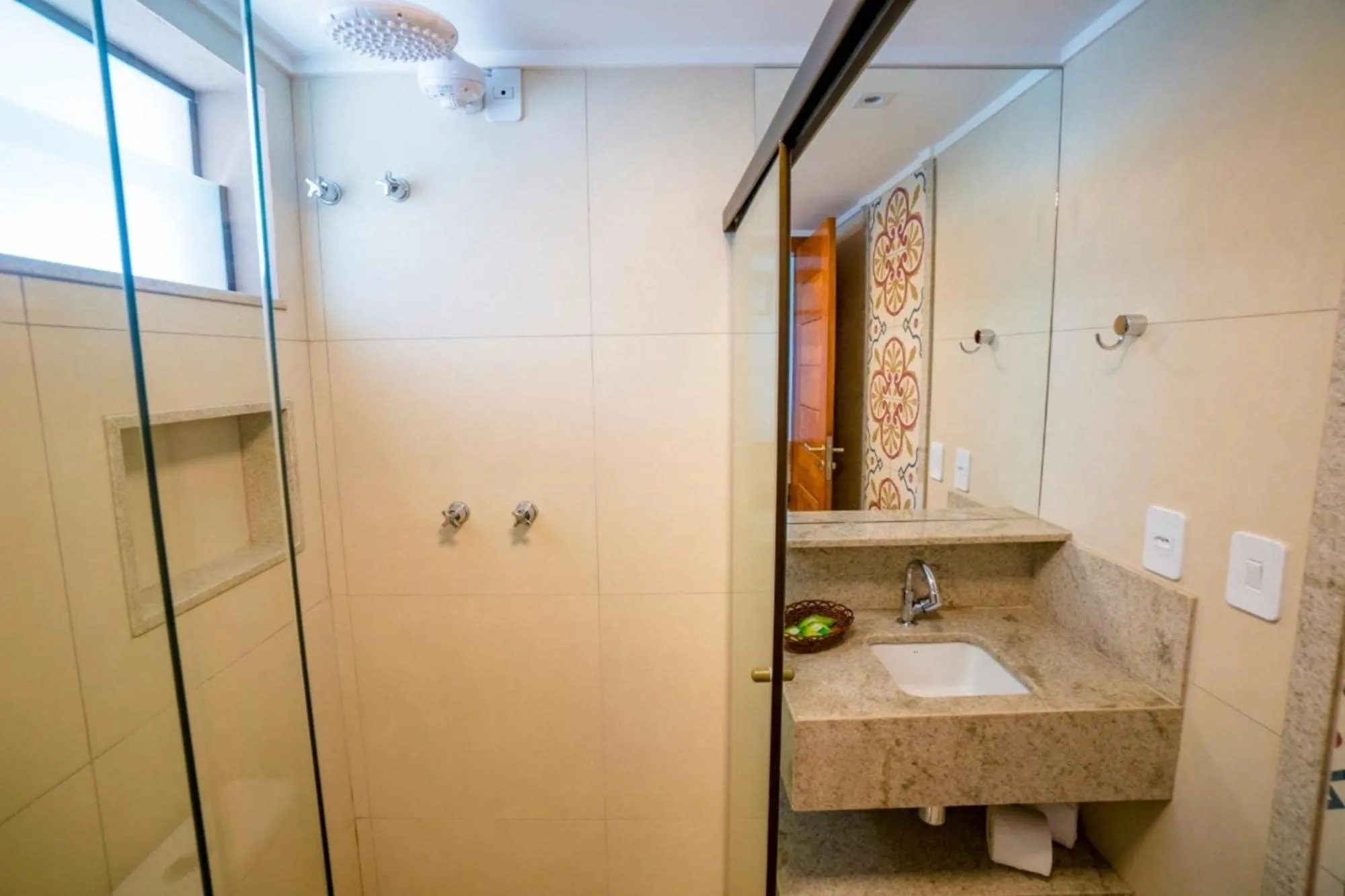 Shower in Pousada do Mar