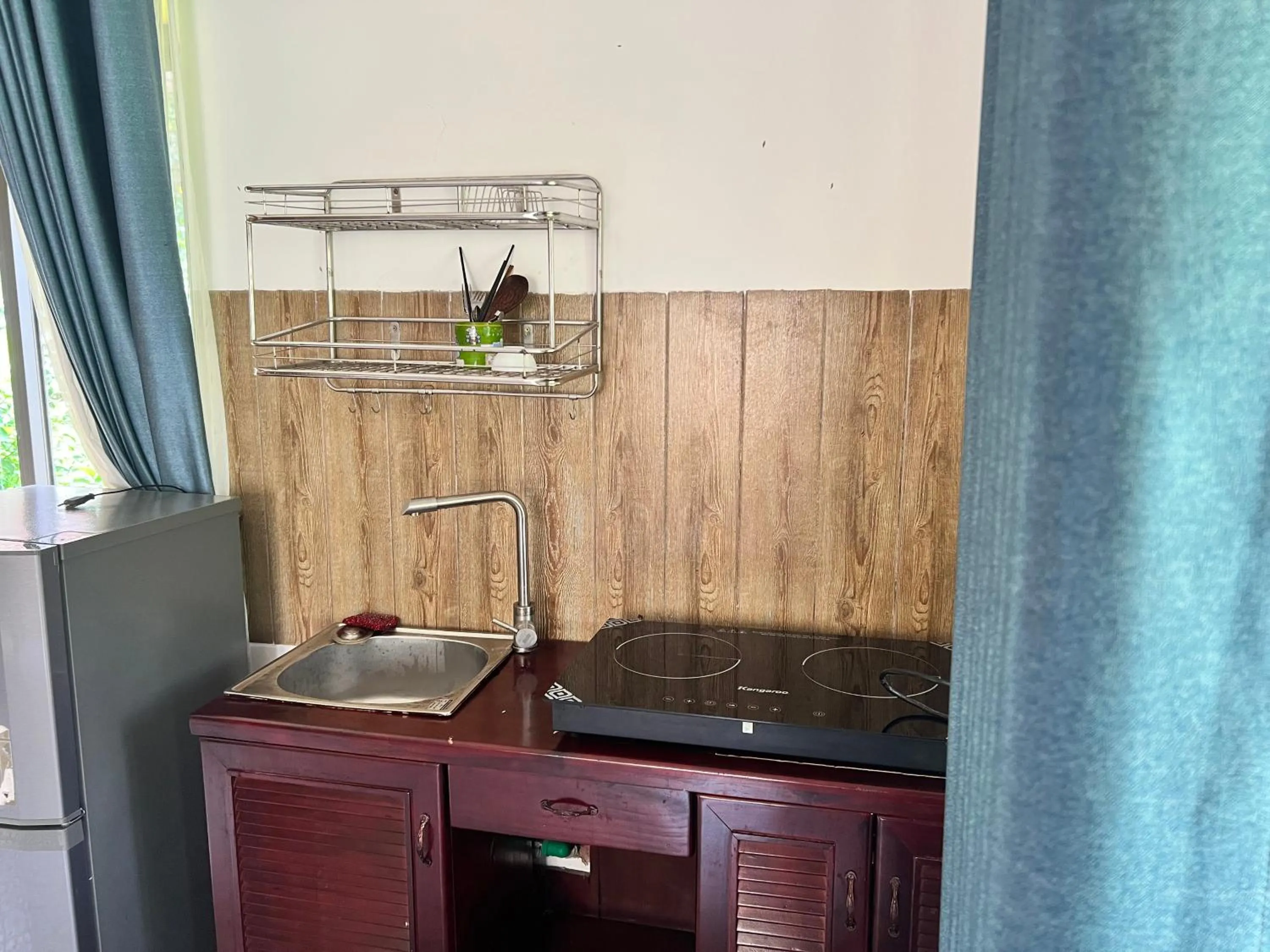 Kitchen or kitchenette in Freedom Beach Resort