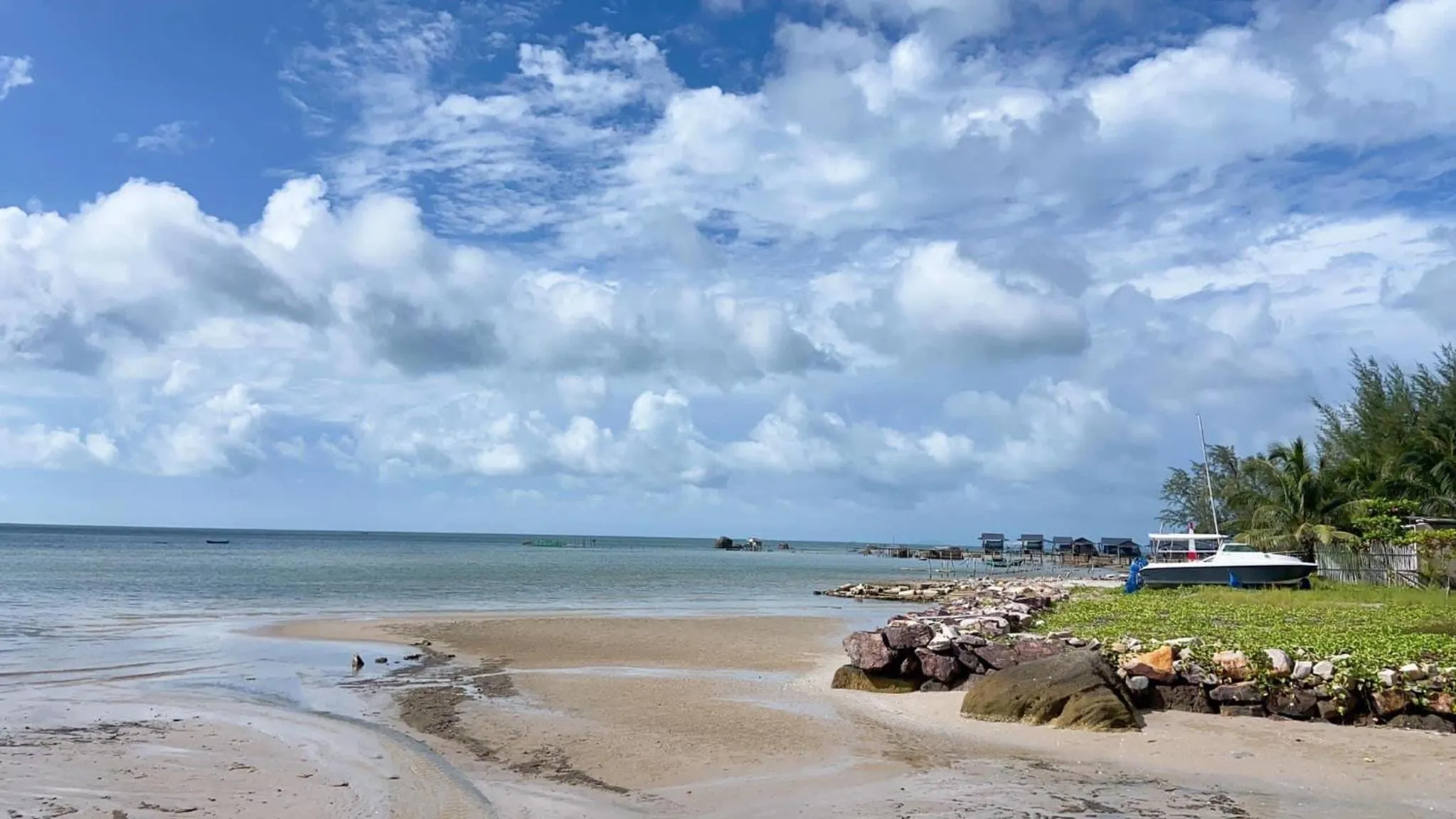 Beach in Freedom Beach Resort