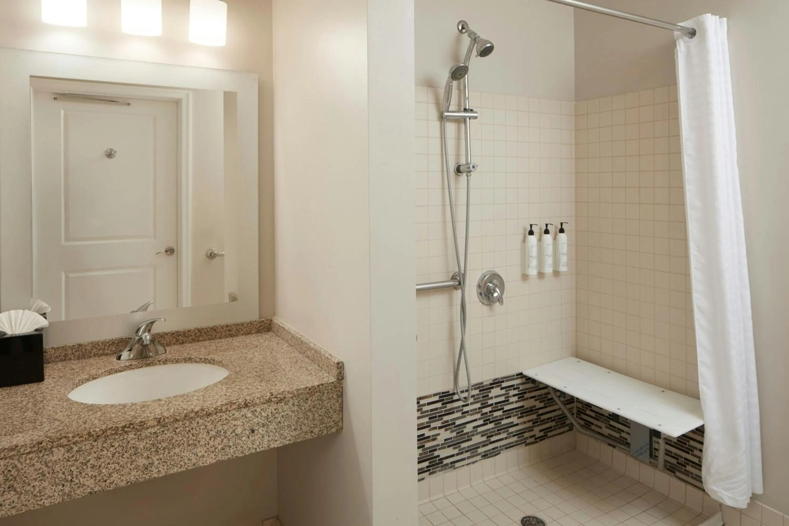 Bathroom in TownePlace Suites Winchester