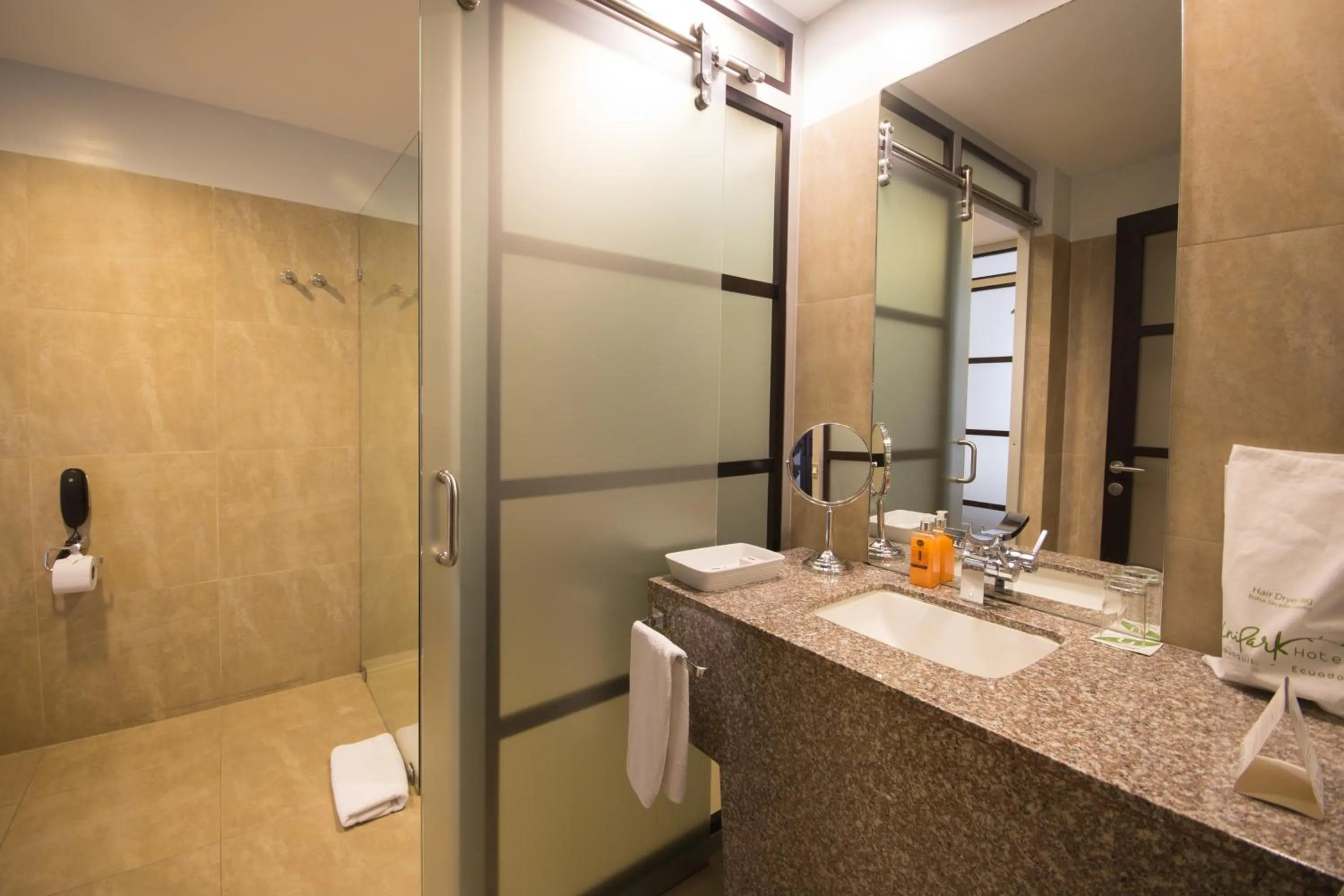 Bathroom in Unipark by Oro Verde Hotels