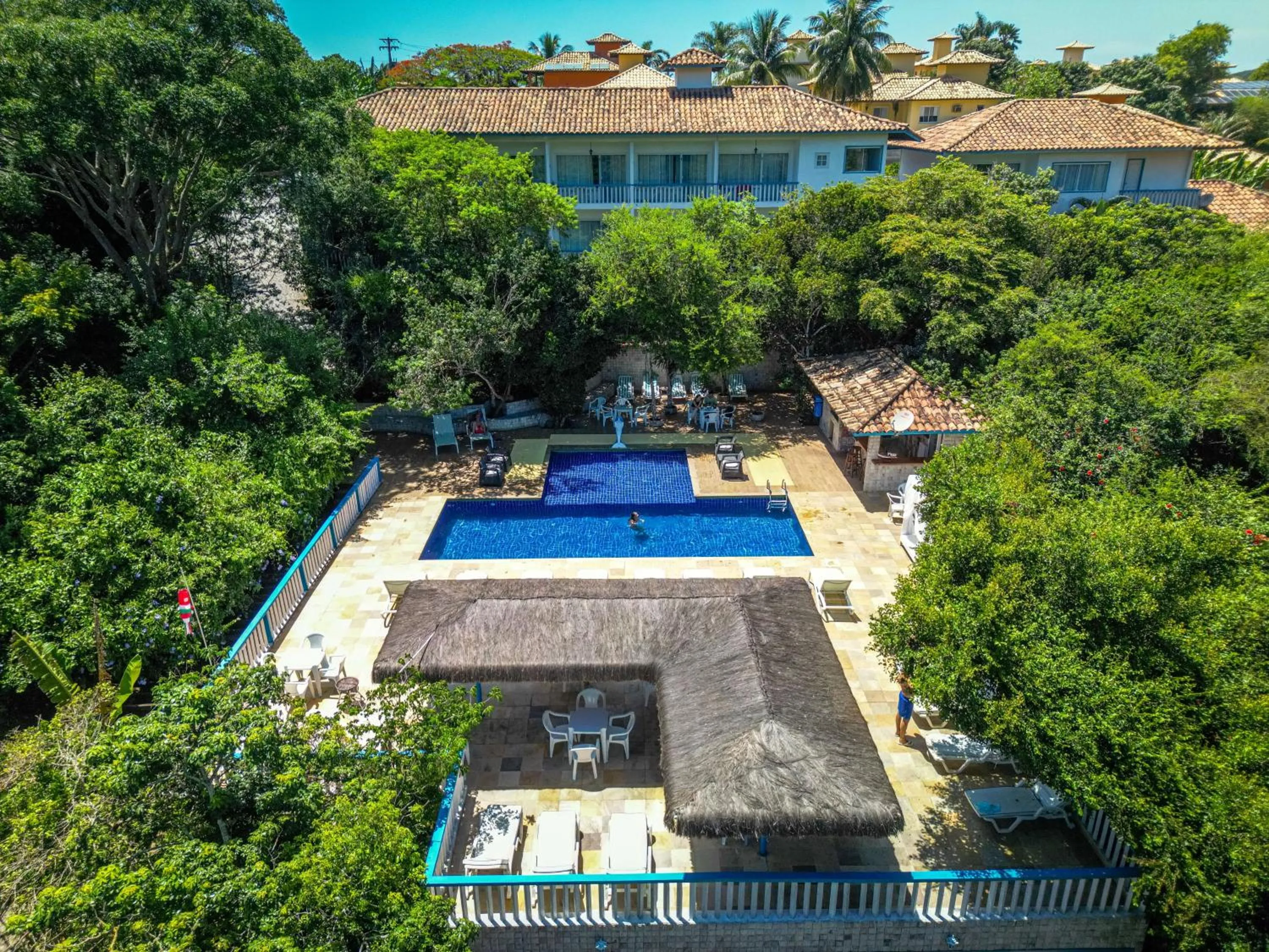 Swimming pool in Hotel Miratlantico Búzios