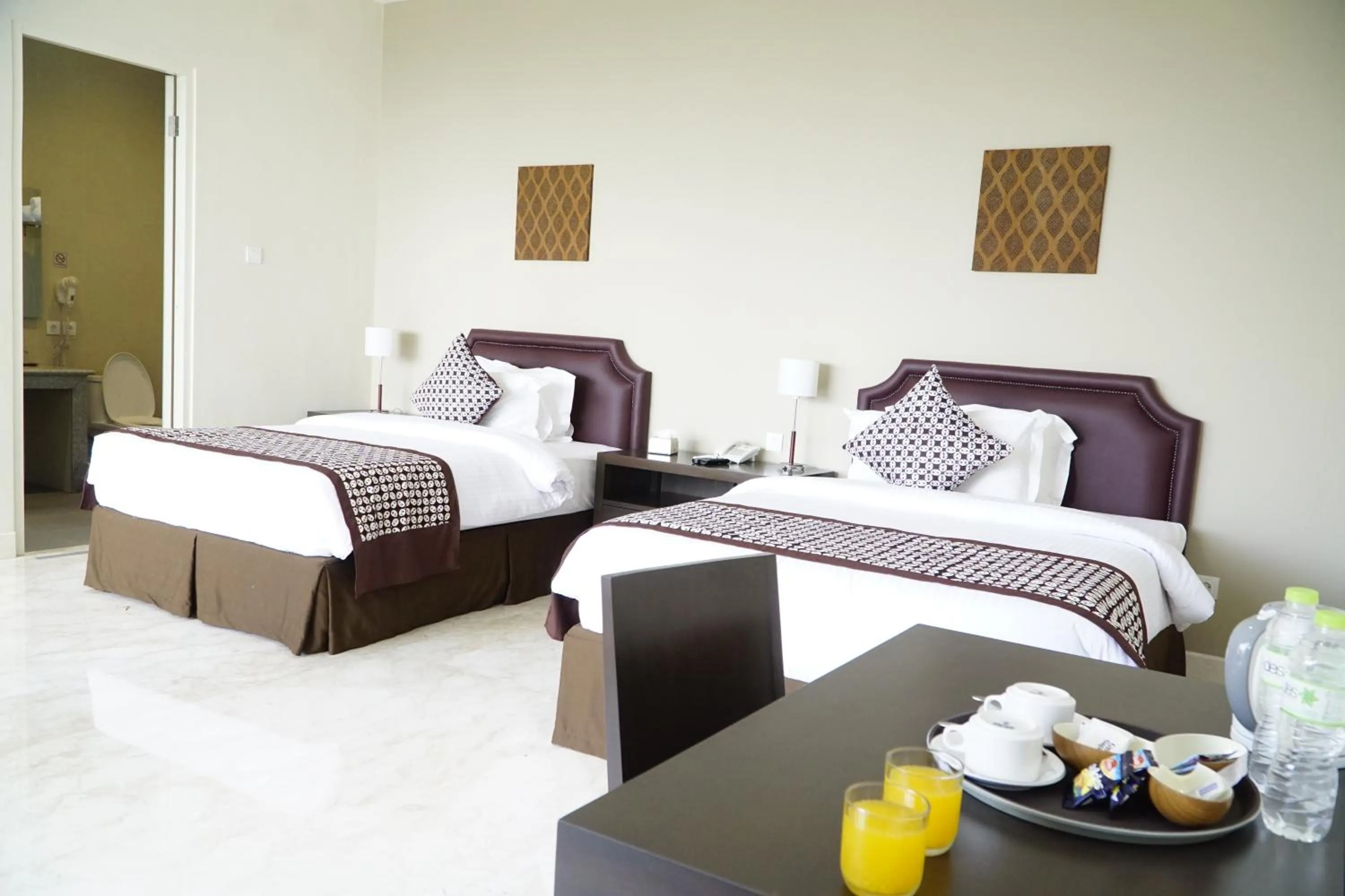 Bed in Arainn Bed & Breakfast Tretes Prigen by ecommerceloka