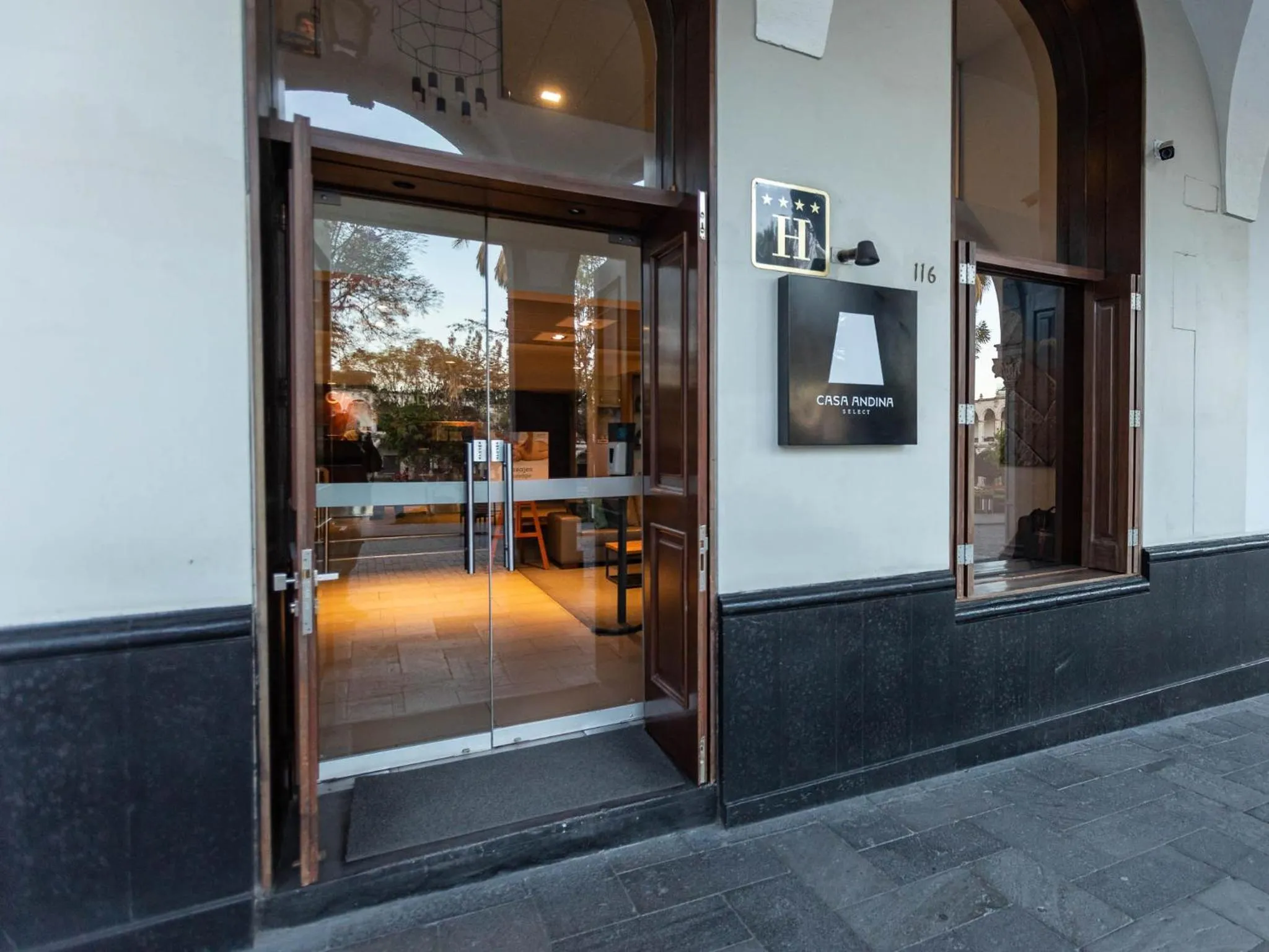 Facade/entrance in Casa Andina Select Arequipa Plaza