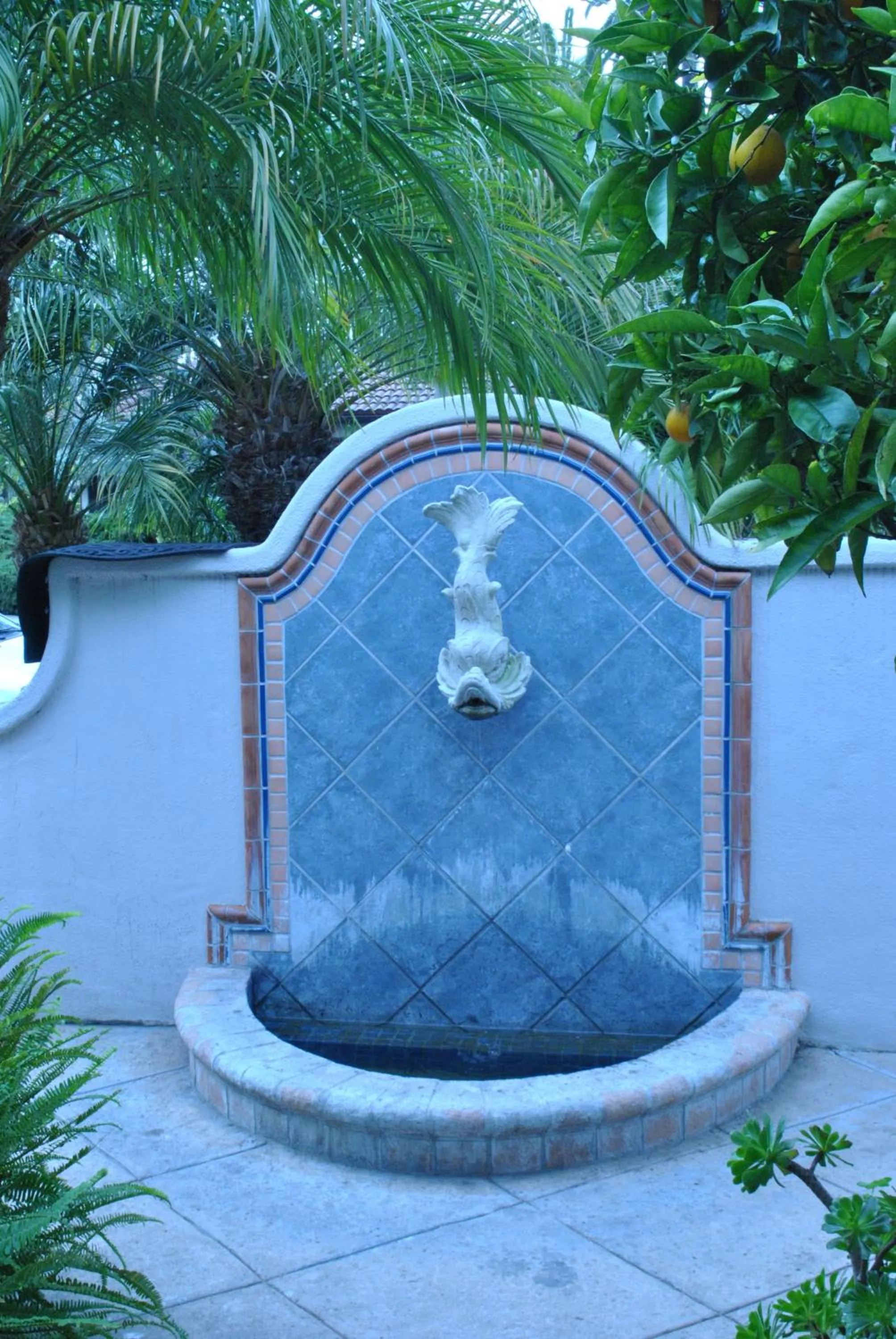 Decorative detail in Casa Del Mar Inn