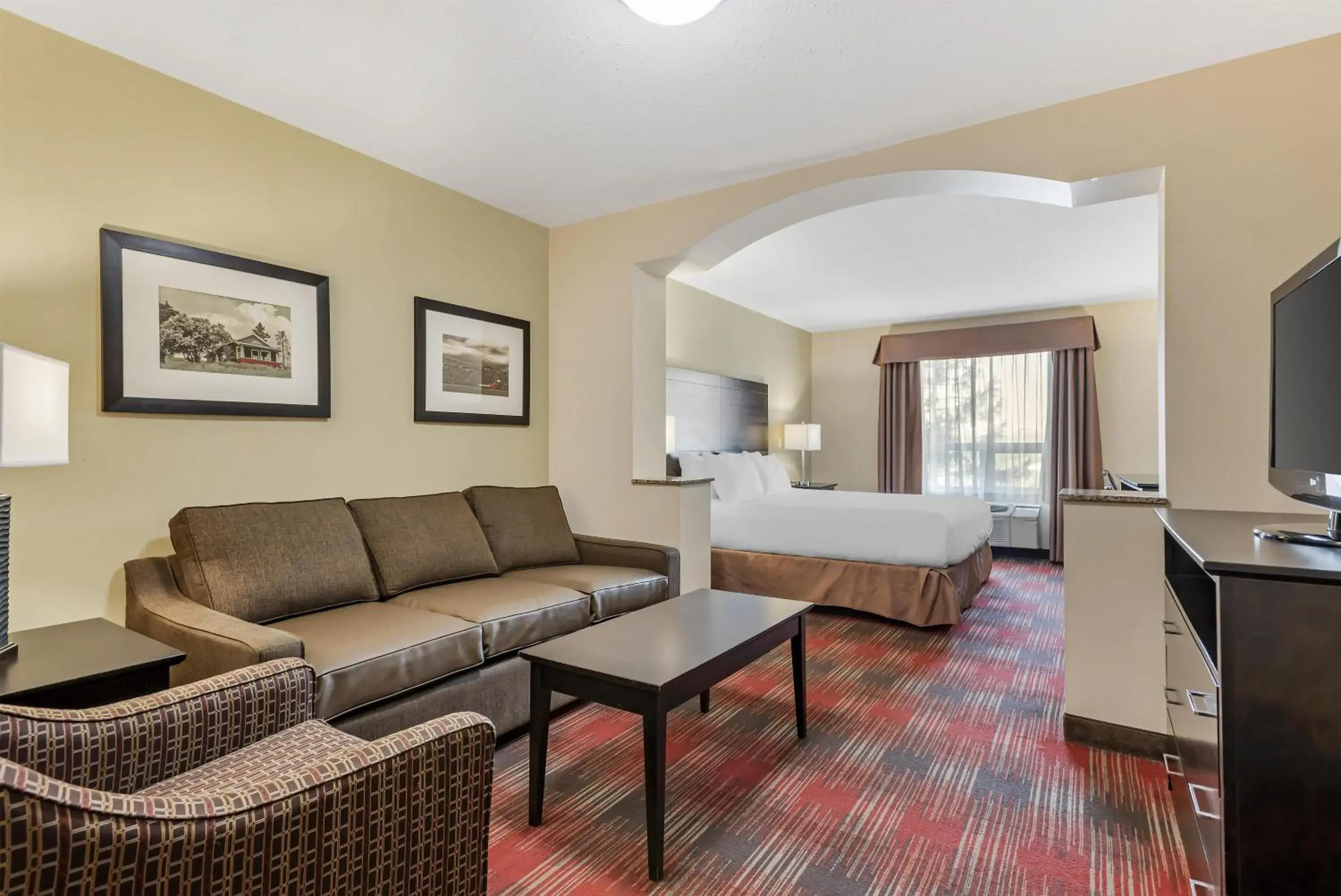Two-Bedroom Suite with One King Beds, Two Single Beds and Sofa Bed in Best Western Plus Red Deer Inn & Suite Two-Bedroom Suite with One King Beds, Two Single Beds and Sofa Bed in Best Western Plus Red Deer Inn & Suite