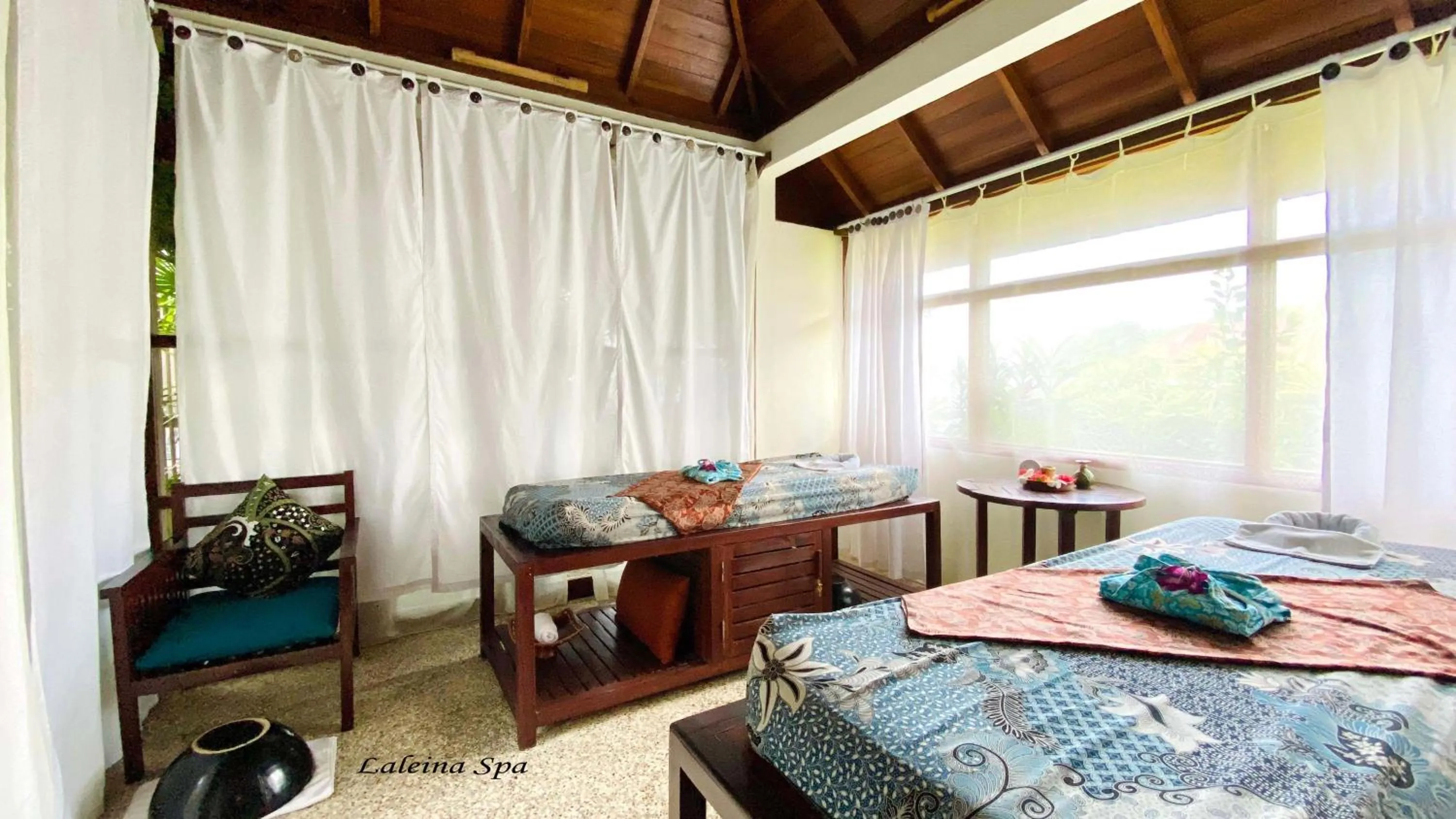 Spa and wellness centre/facilities, Bed in Cocotinos Manado