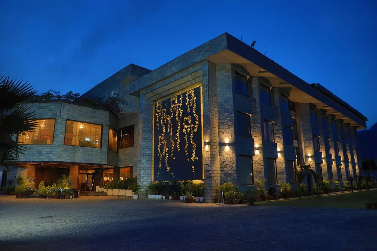 Property building in Hotel Natraj Rishikesh