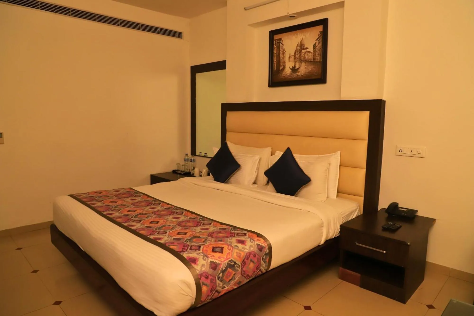 Bed in Hotel Natraj Rishikesh