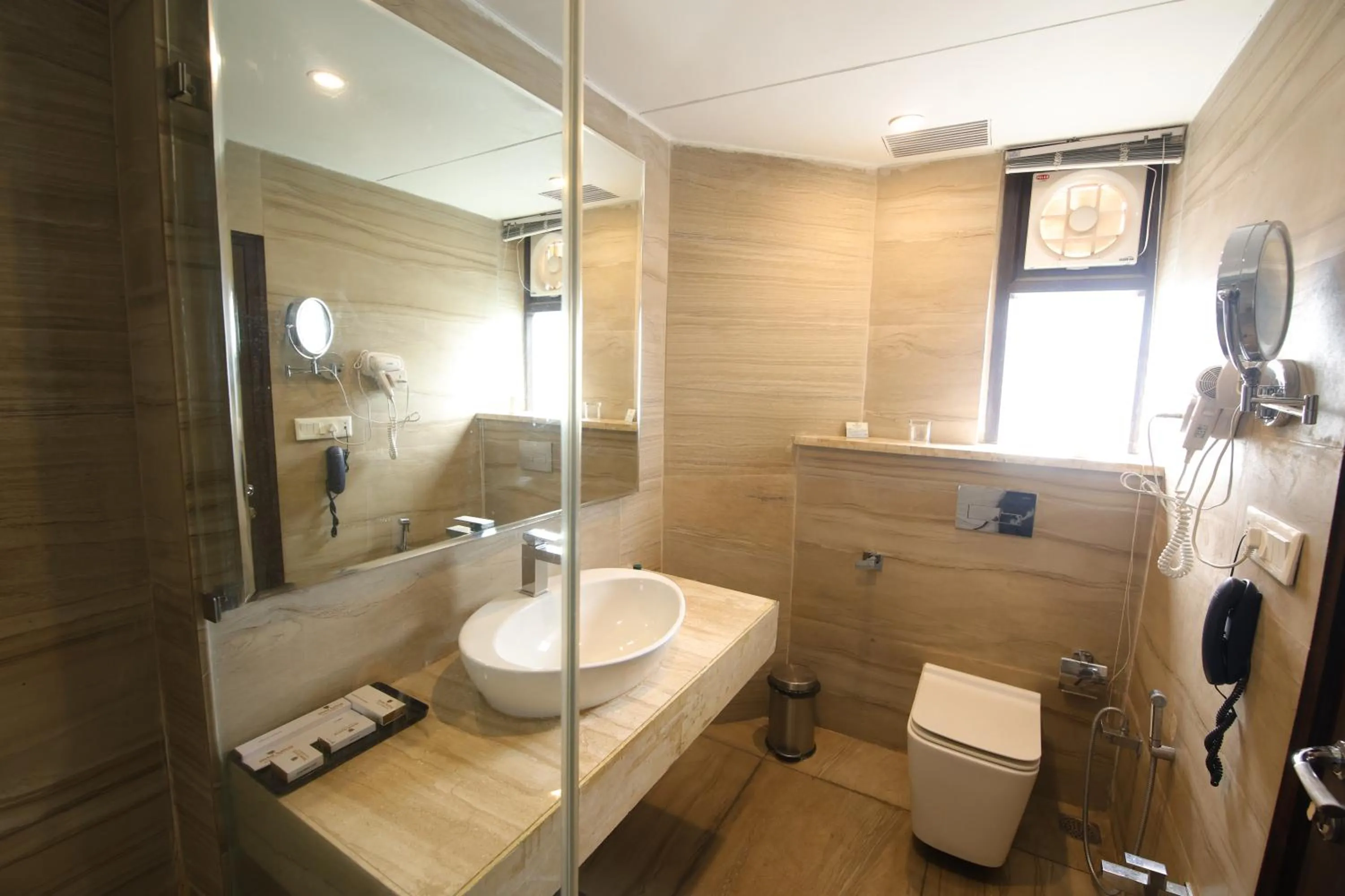 Bathroom in Hotel Natraj Rishikesh