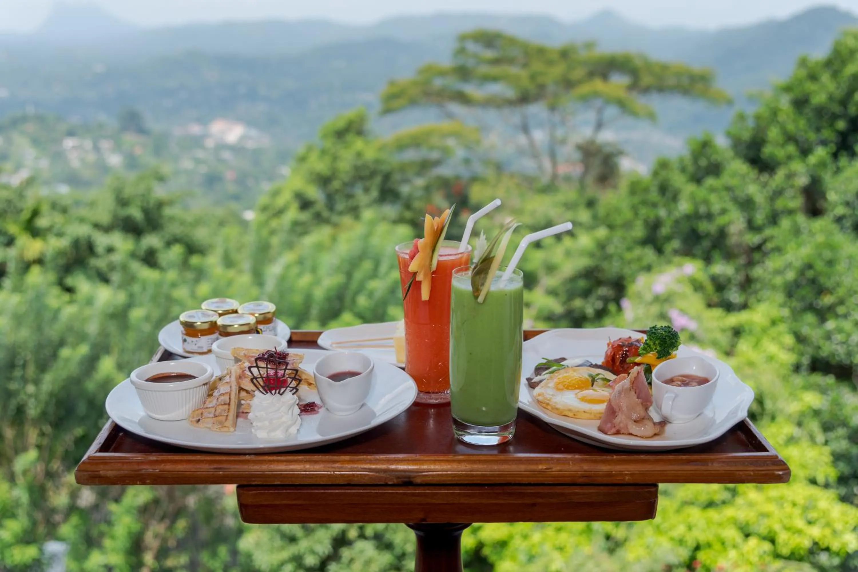 Breakfast in Amaya Hills Kandy