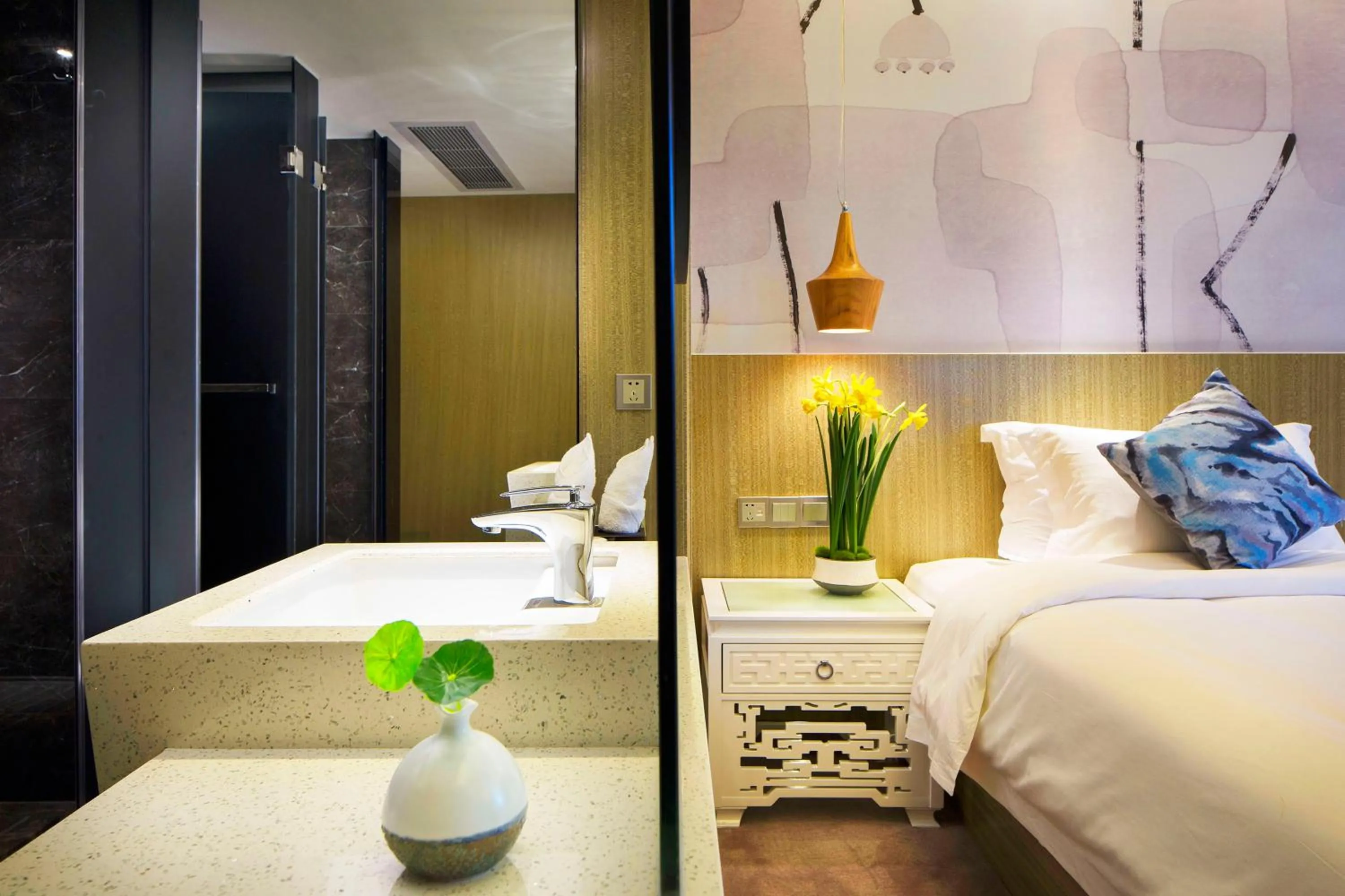 Decorative detail, Bed in Paco Hotel Guangzhou Jiangtai Road Metro Branch