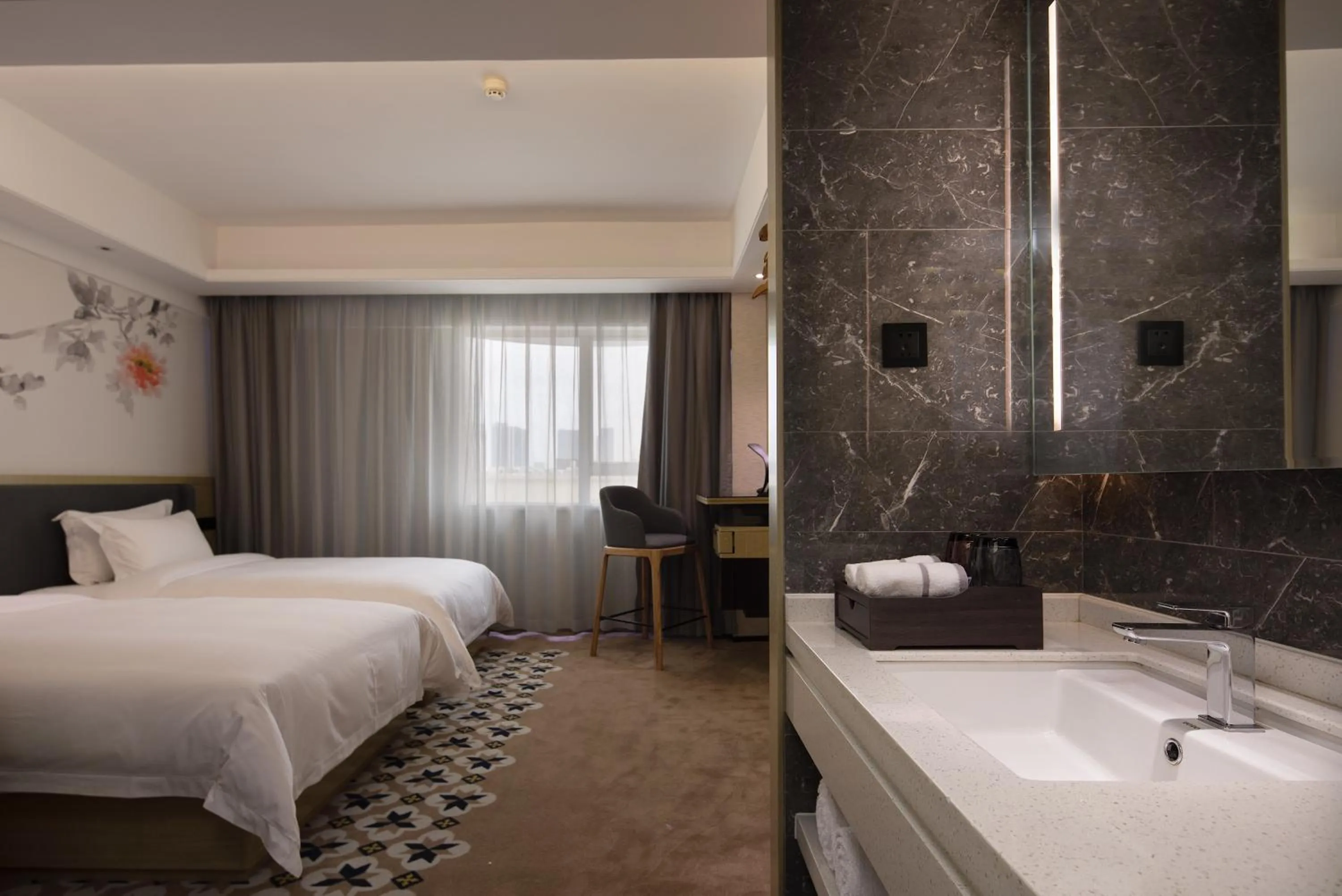 Photo of the whole room, Bed in Paco Hotel Guangzhou Jiangtai Road Metro Branch