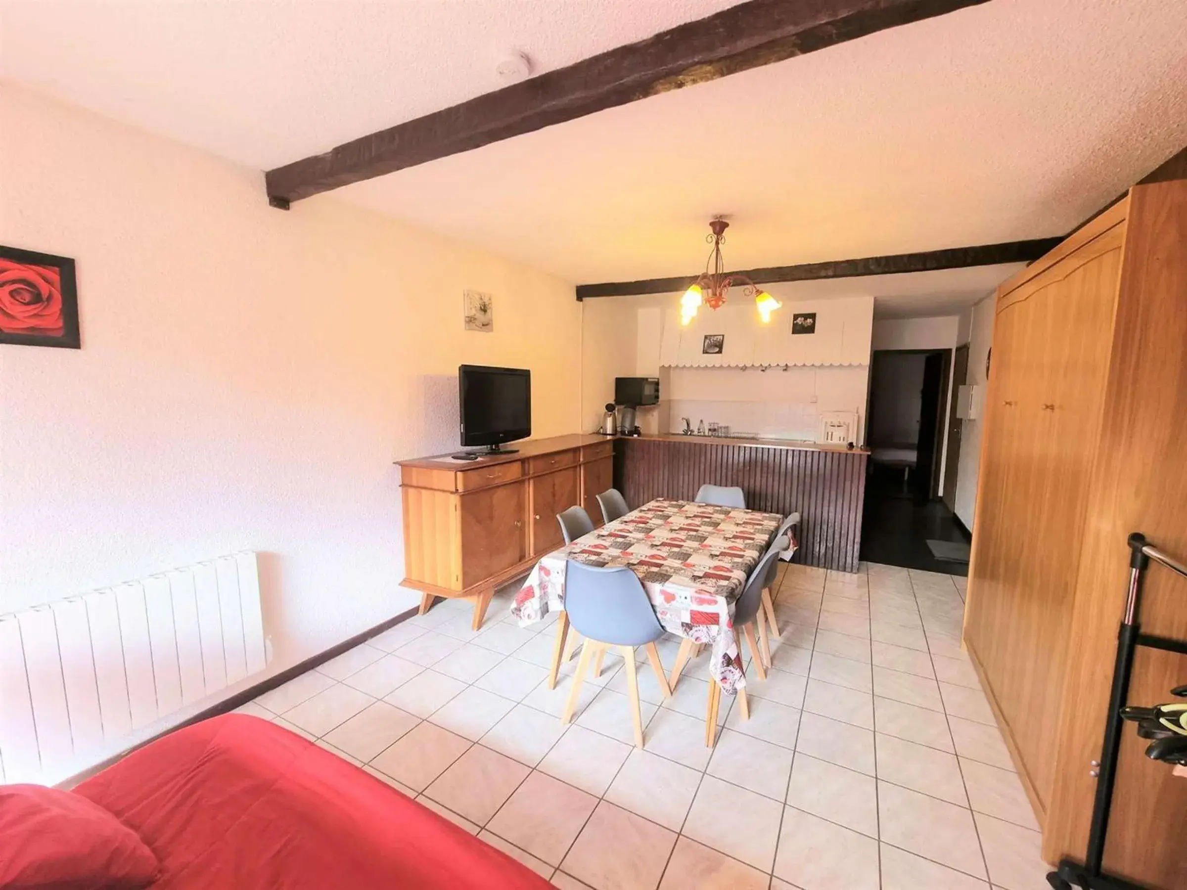 Charmant T2 - 6 pers - Chaillol 1600 - Balcon S/O - Parking - Animaux admis - Aire de jeux - FR-1-393-29 Charmant T2 - 6 pers - Chaillol 1600 - Balcon S/O - Parking - Animaux admis - Aire de jeux - FR-1-393-29