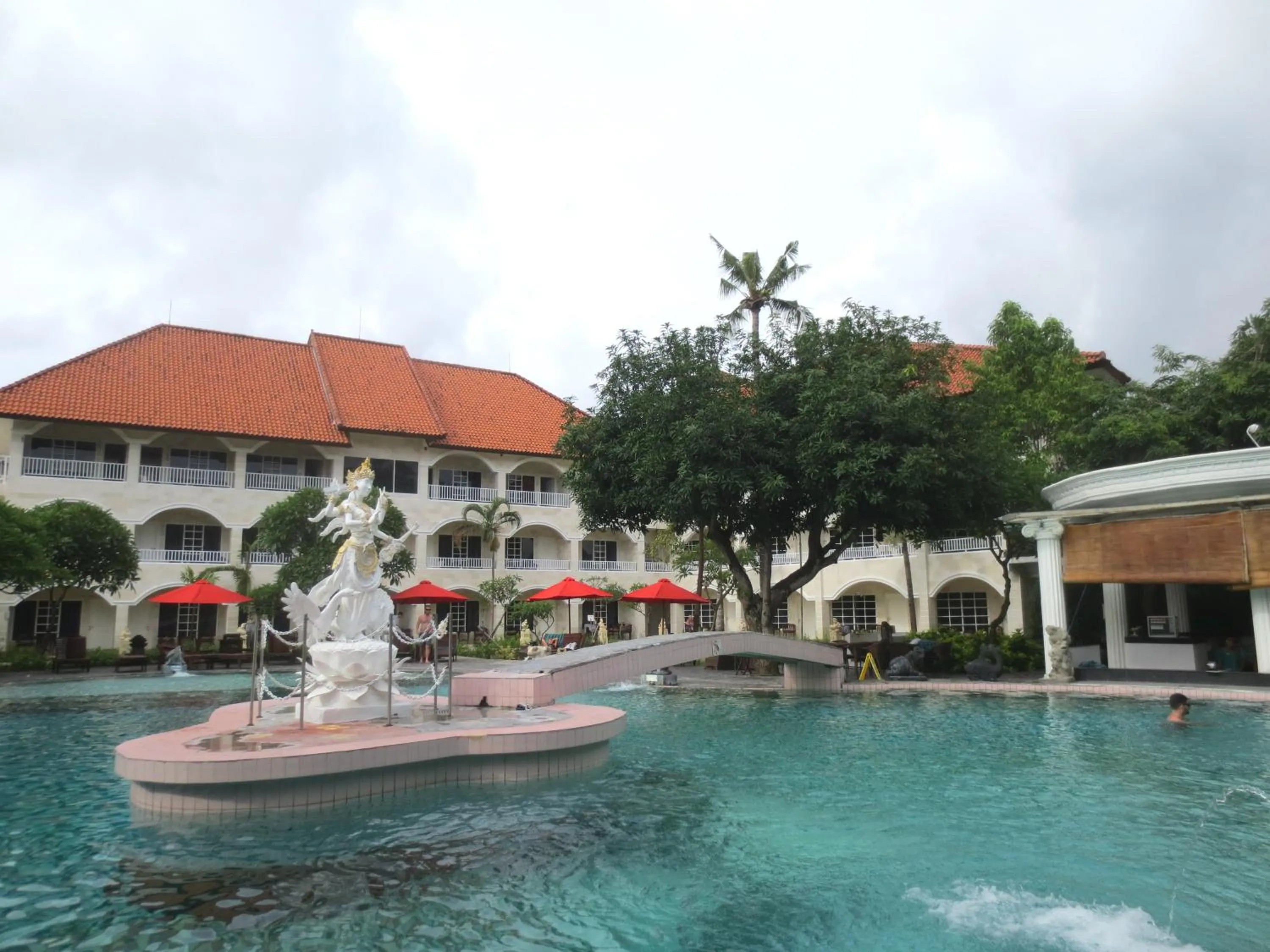 Swimming pool in Melasti Beach Resort & Spa Legian
