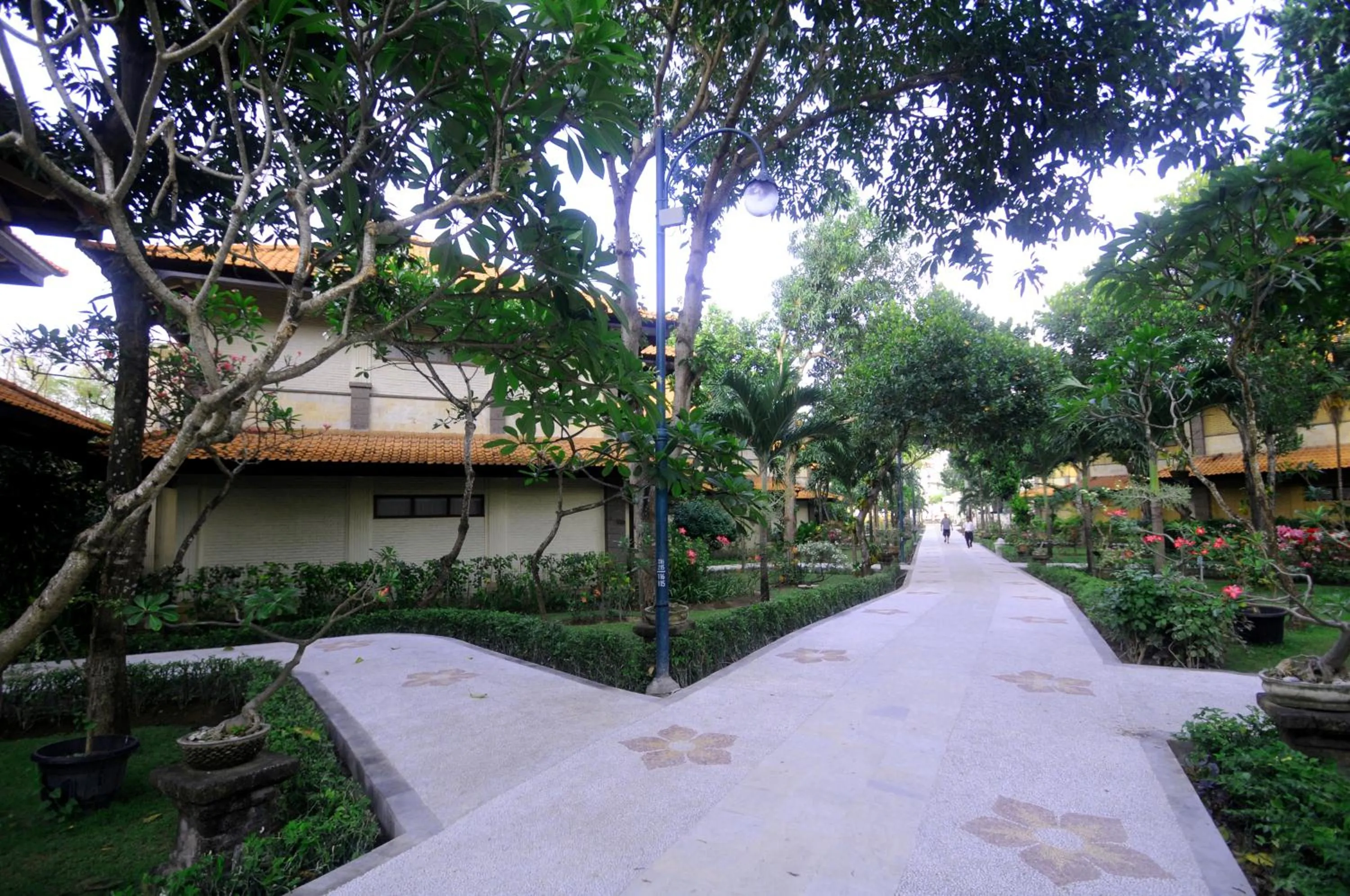 Garden in Melasti Beach Resort & Spa Legian
