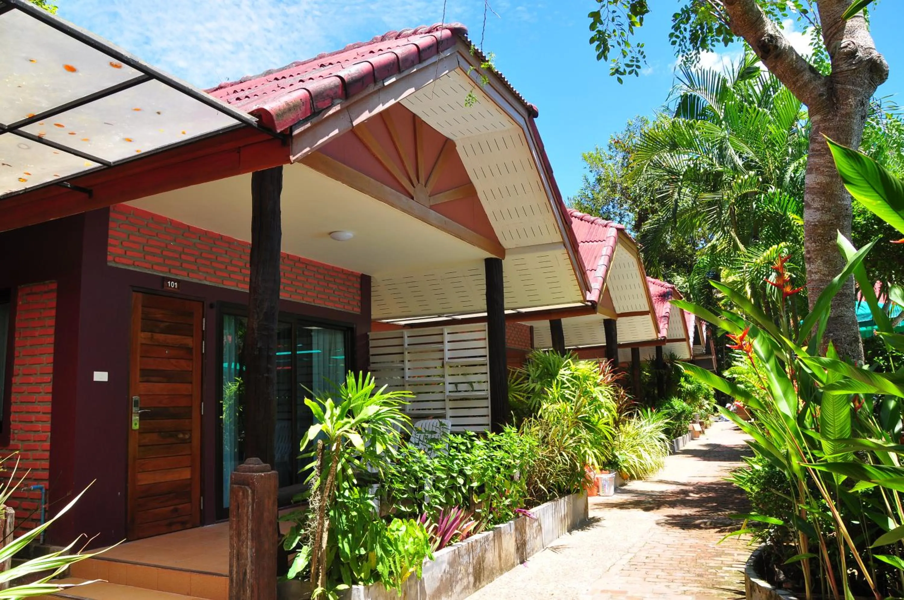 Green View Village Resort