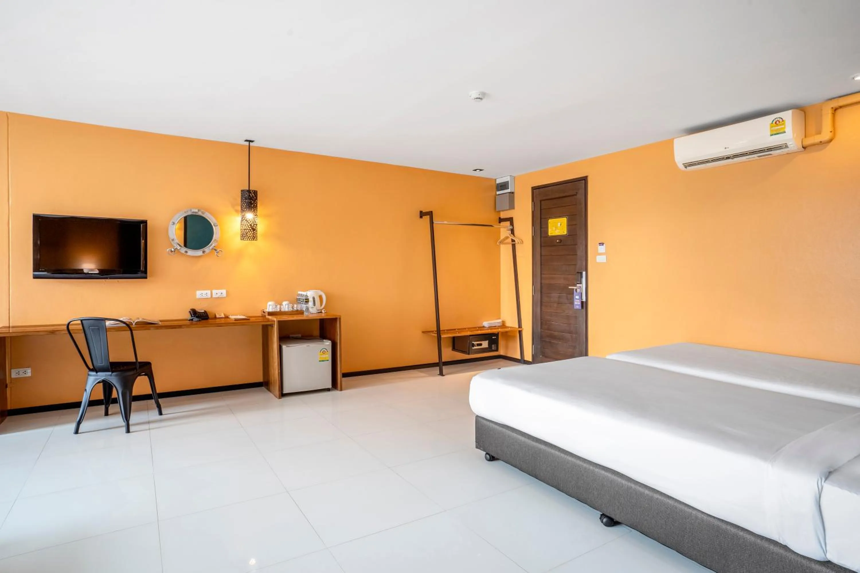 TV and multimedia, Bed in MeStyle Place Hotel